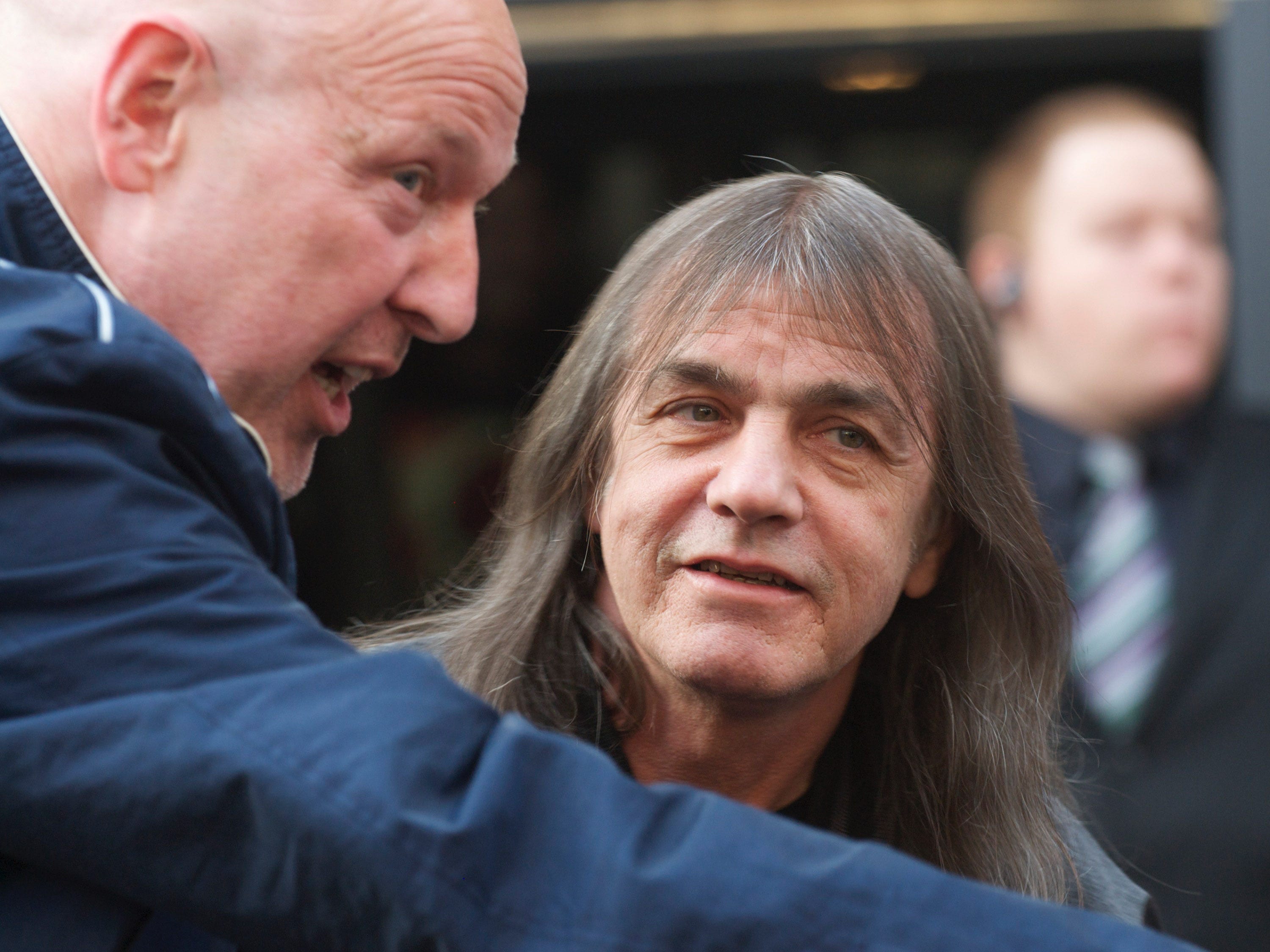 Webcam for Remote Desktop 2013: AC/DC co-founder Malcolm Young dead at 64