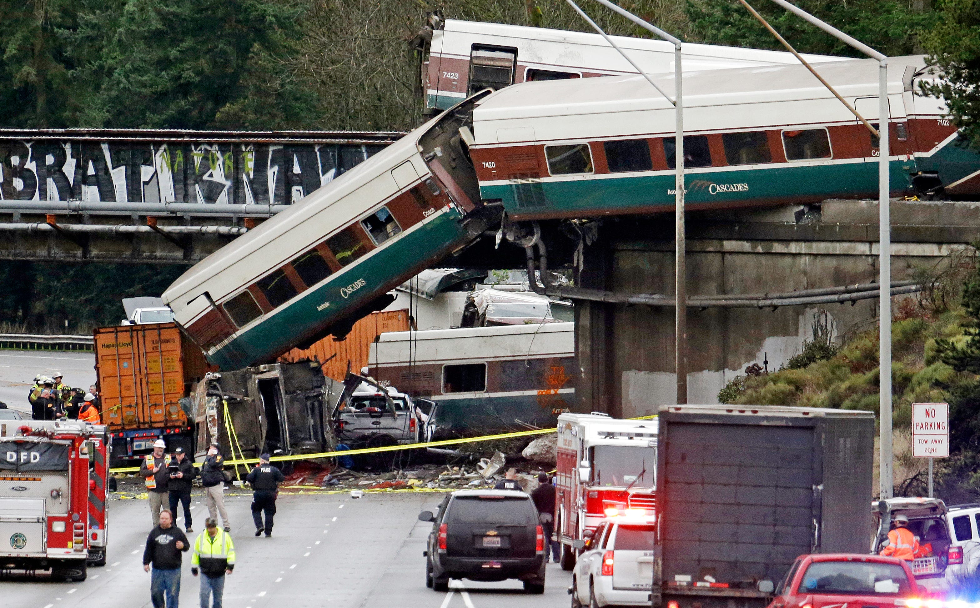 &lsquo;Crumpling and crashing and screaming&rsquo;: What it was like on board Washington&rsquo;s derailed Amtrak train