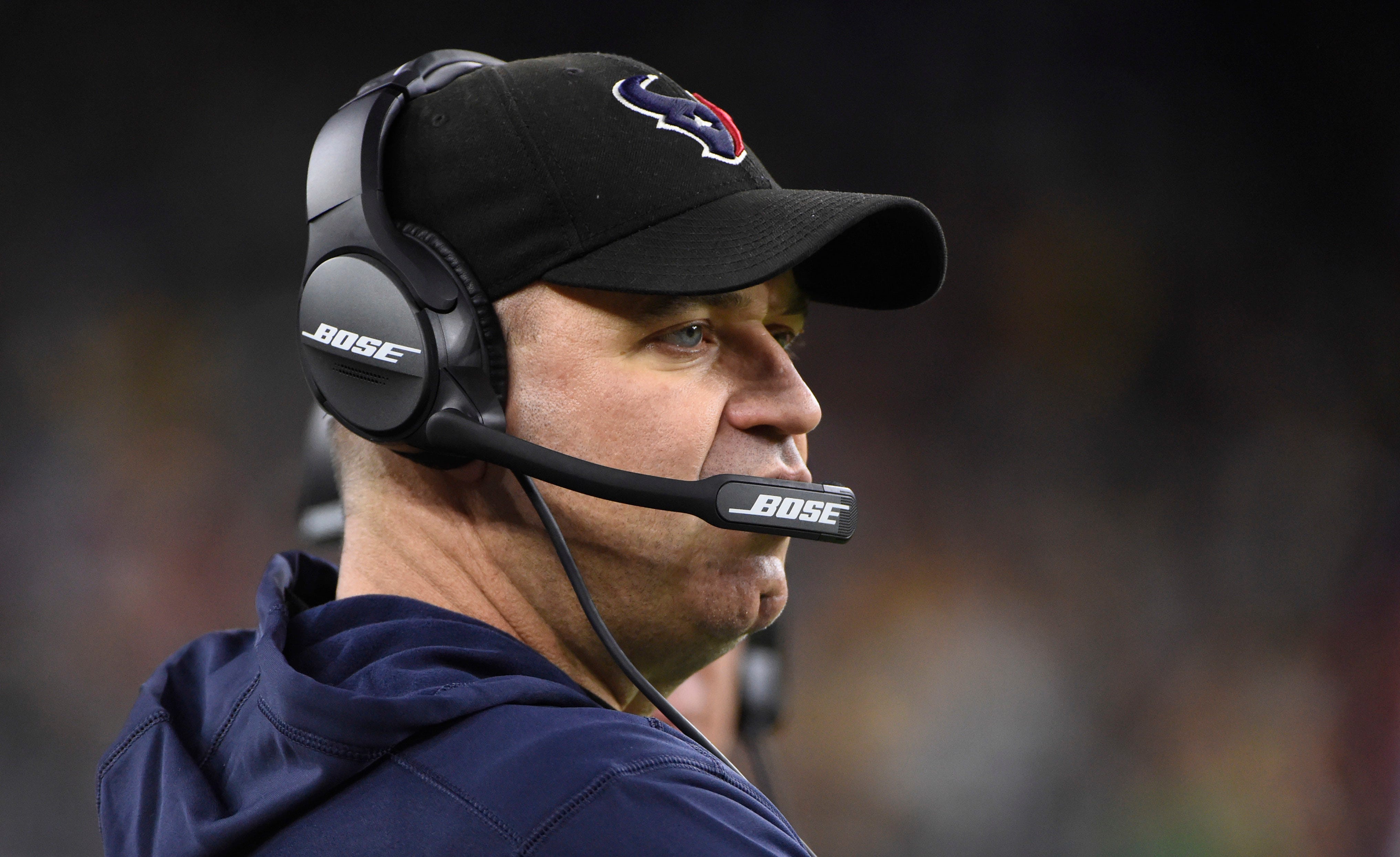 Texans, Colts try to build momentum heading into offseason