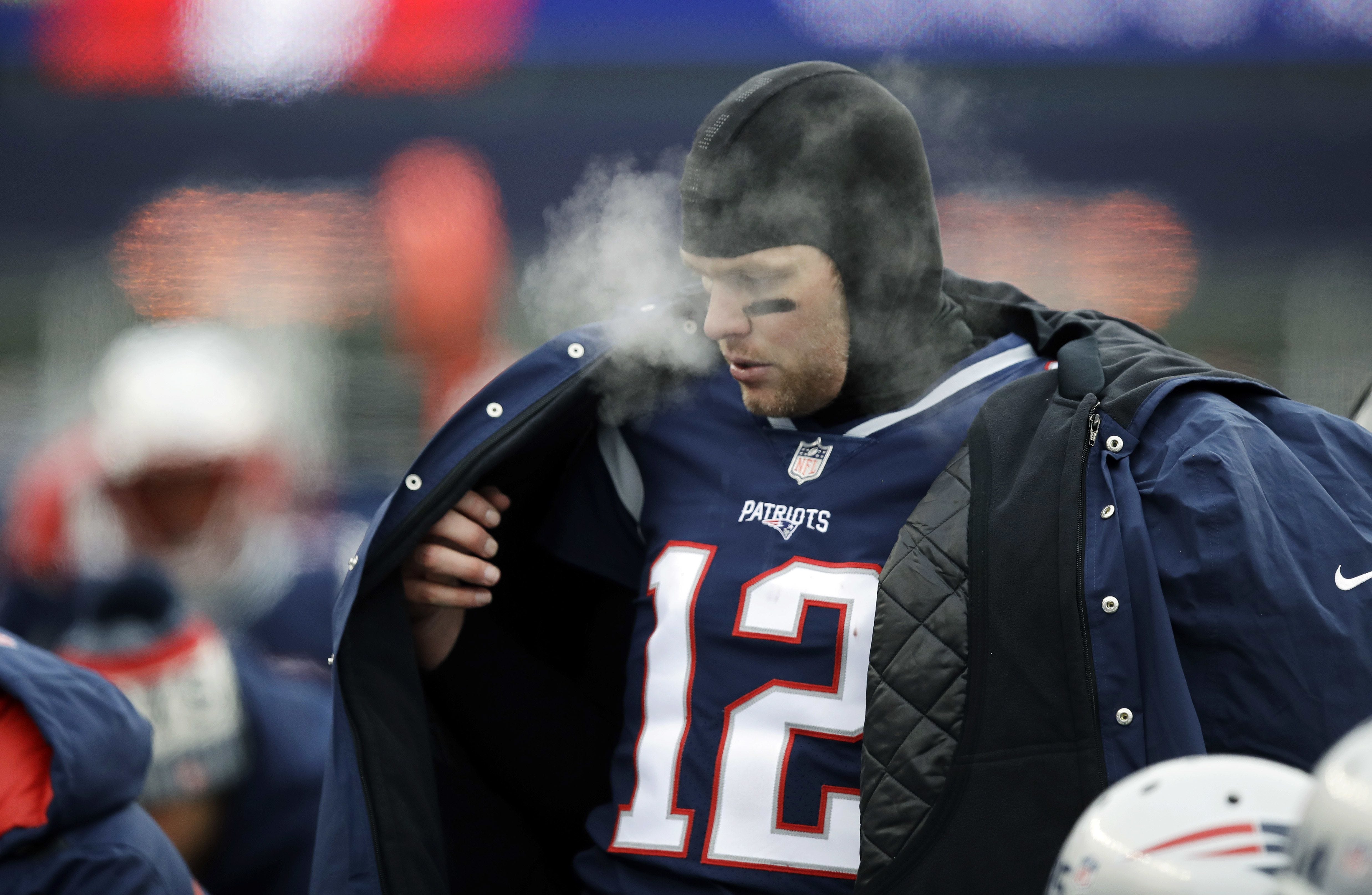 Report: Tom Brady, Bill Belichick, Robert Kraft drama sparks dysfunction with Patriots