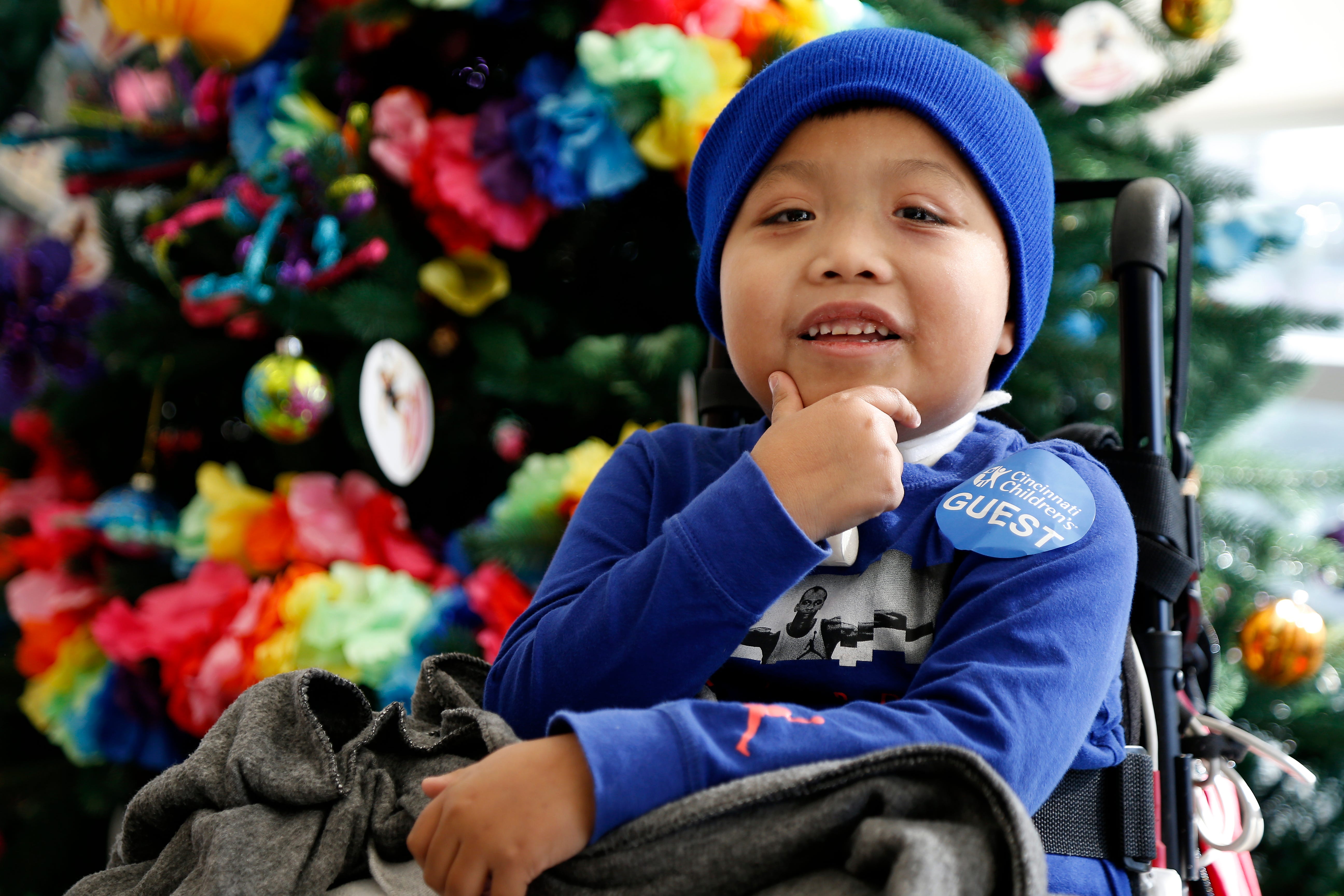 Appeals court delays deportation of paraplegic boy's caregiver