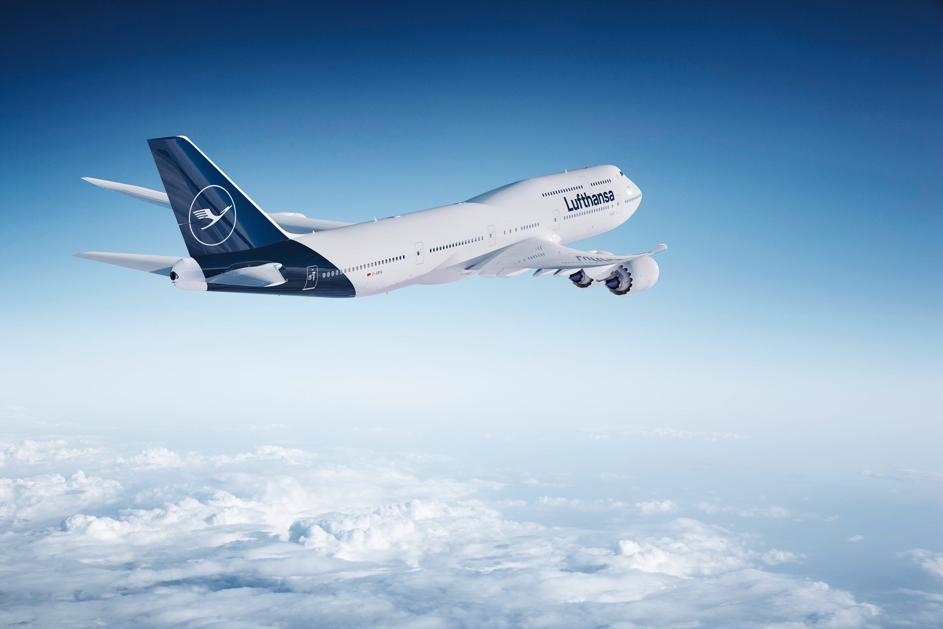 Lufthansa Unveils New Aircraft Paint Scheme Mixed Reviews 11alive Com