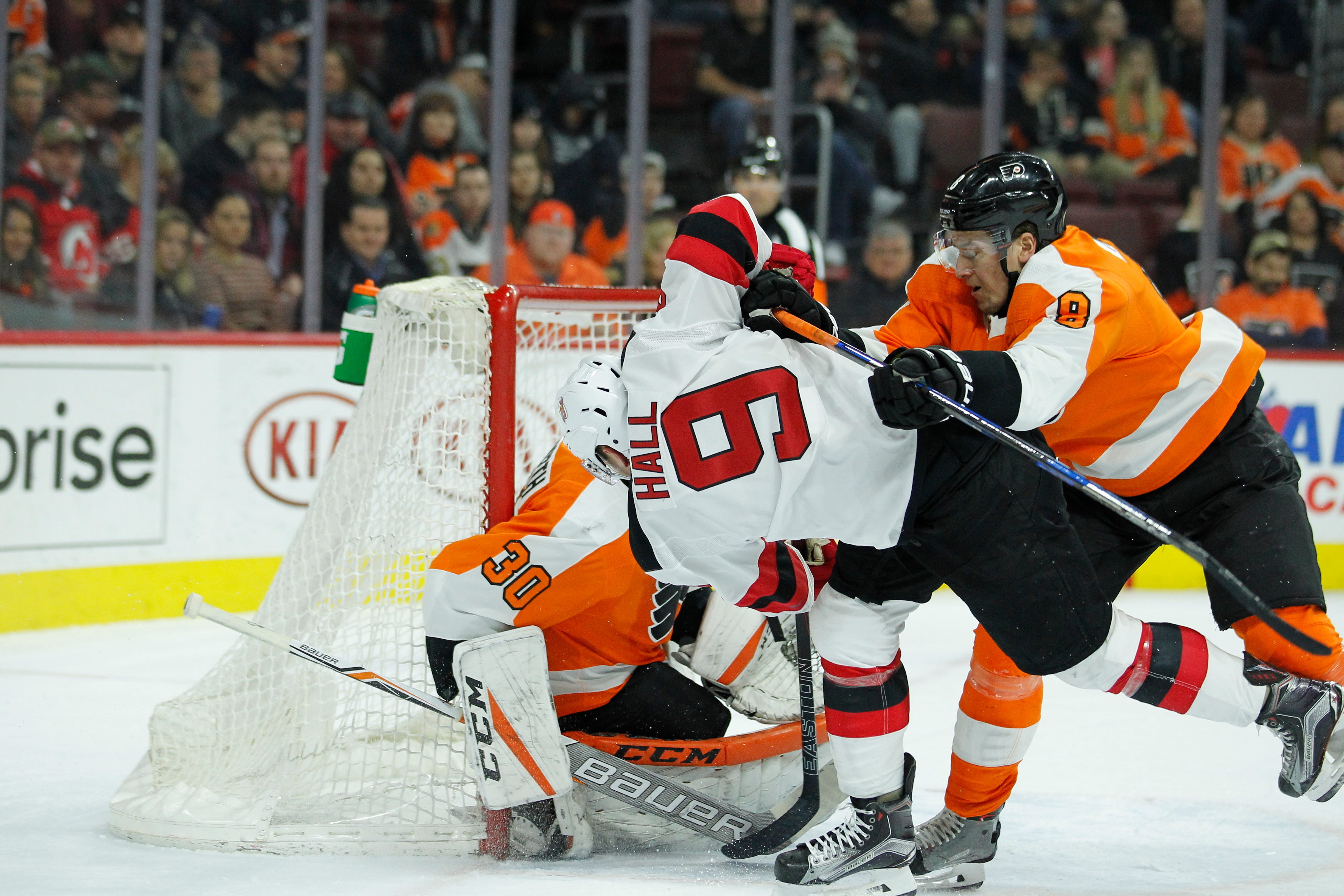 Hall, Stafford lift Devils to 5-4 shootout win over Flyers