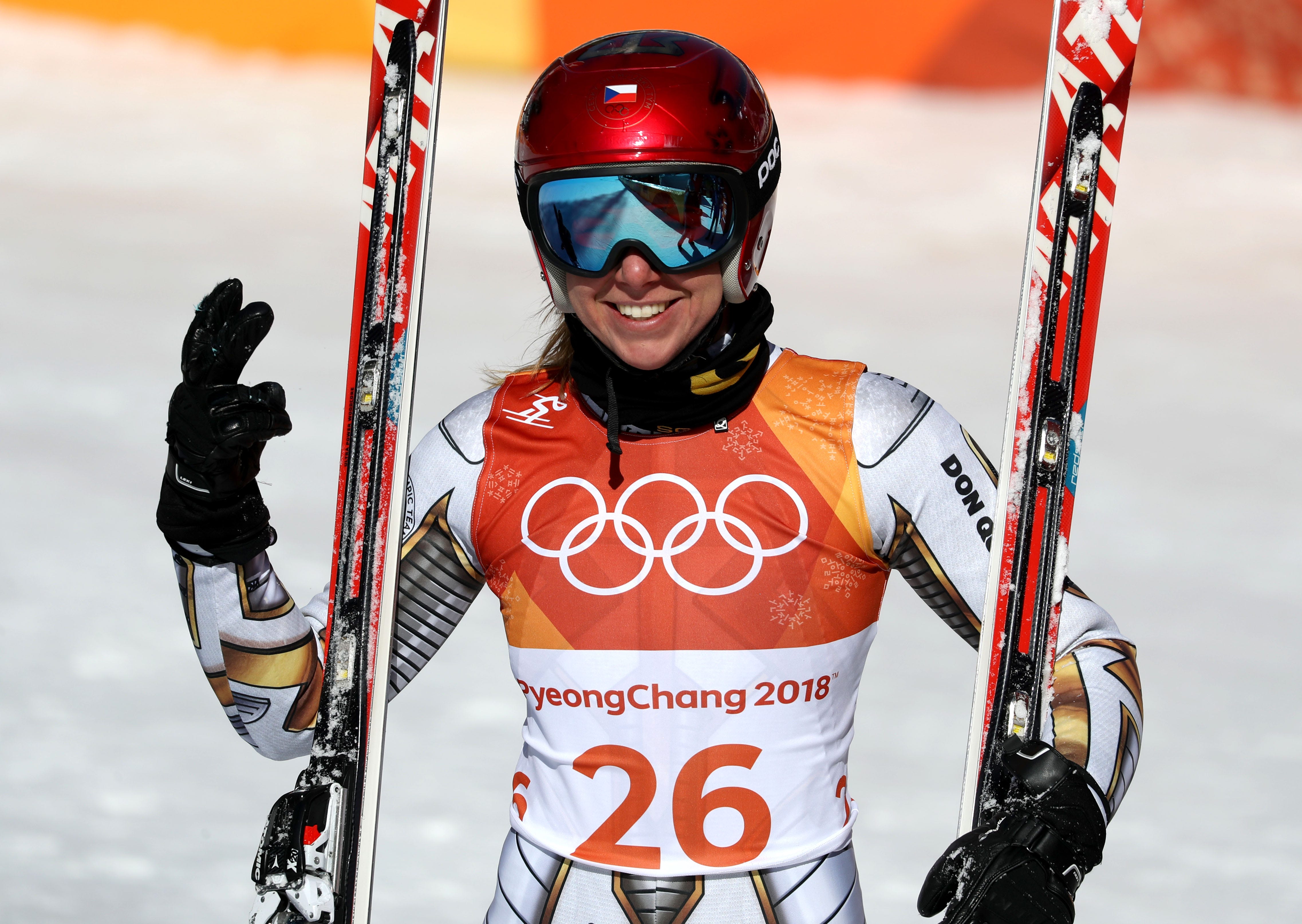 2018 Winter Olympics: Mikaela Shiffrin doesn&apos;t know if Ester Ledecka used her skis