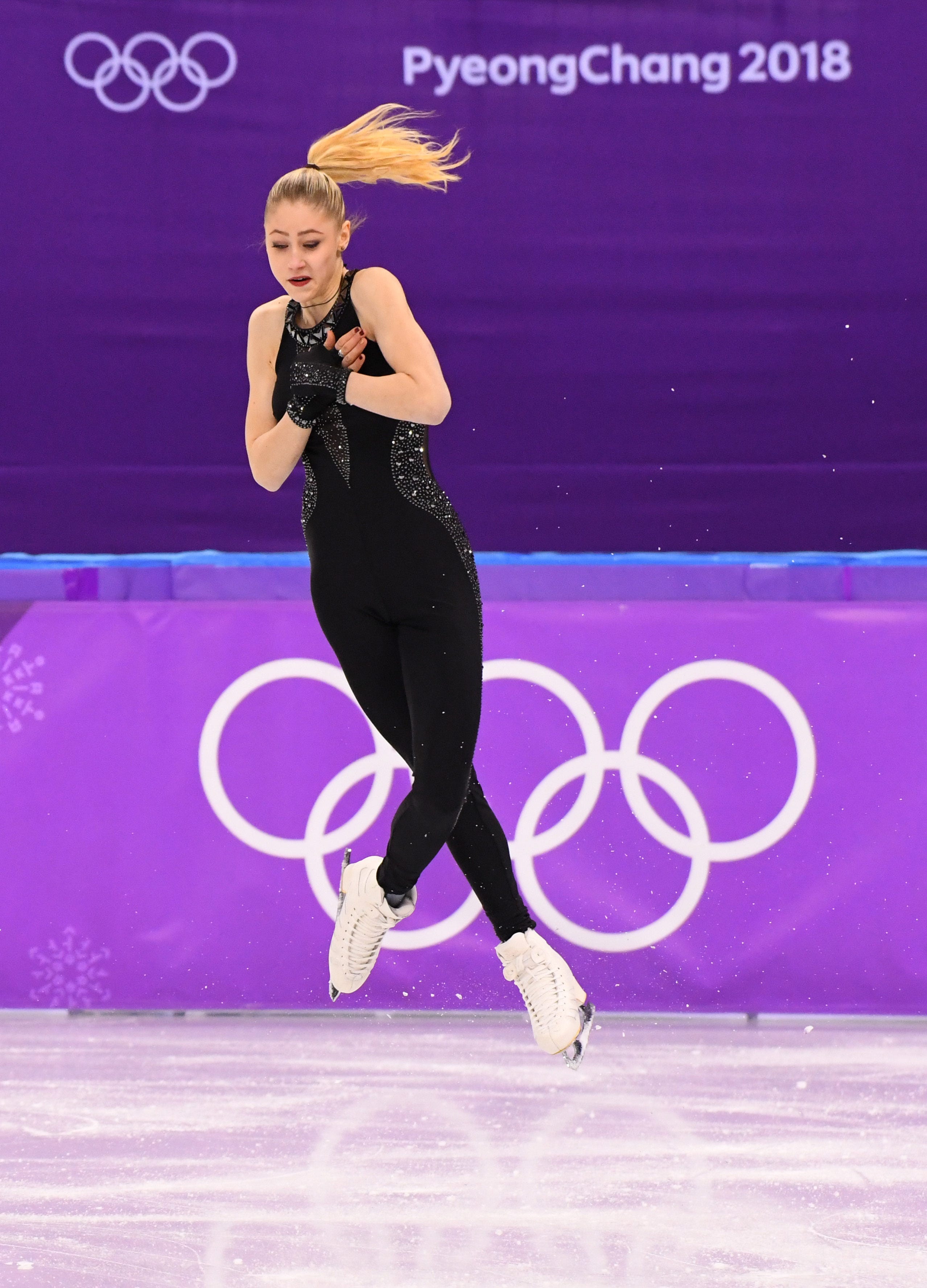 Wardrobe Malfunction No These Figure Skaters Wore Pants Not