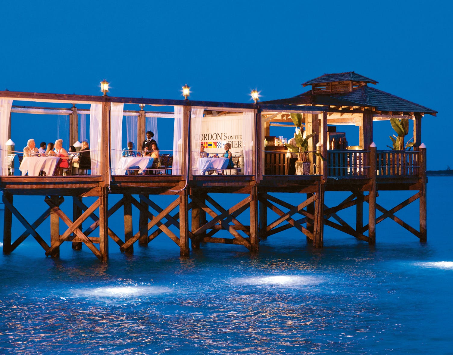 Honeymoon Guide Romantic Resorts In The Bahamas King5 Com