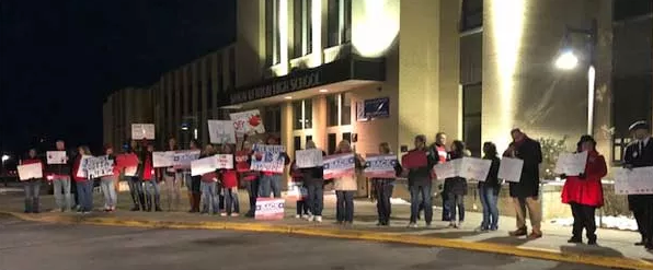 NKY teachers hold walk-ins to protest budget, pension cuts