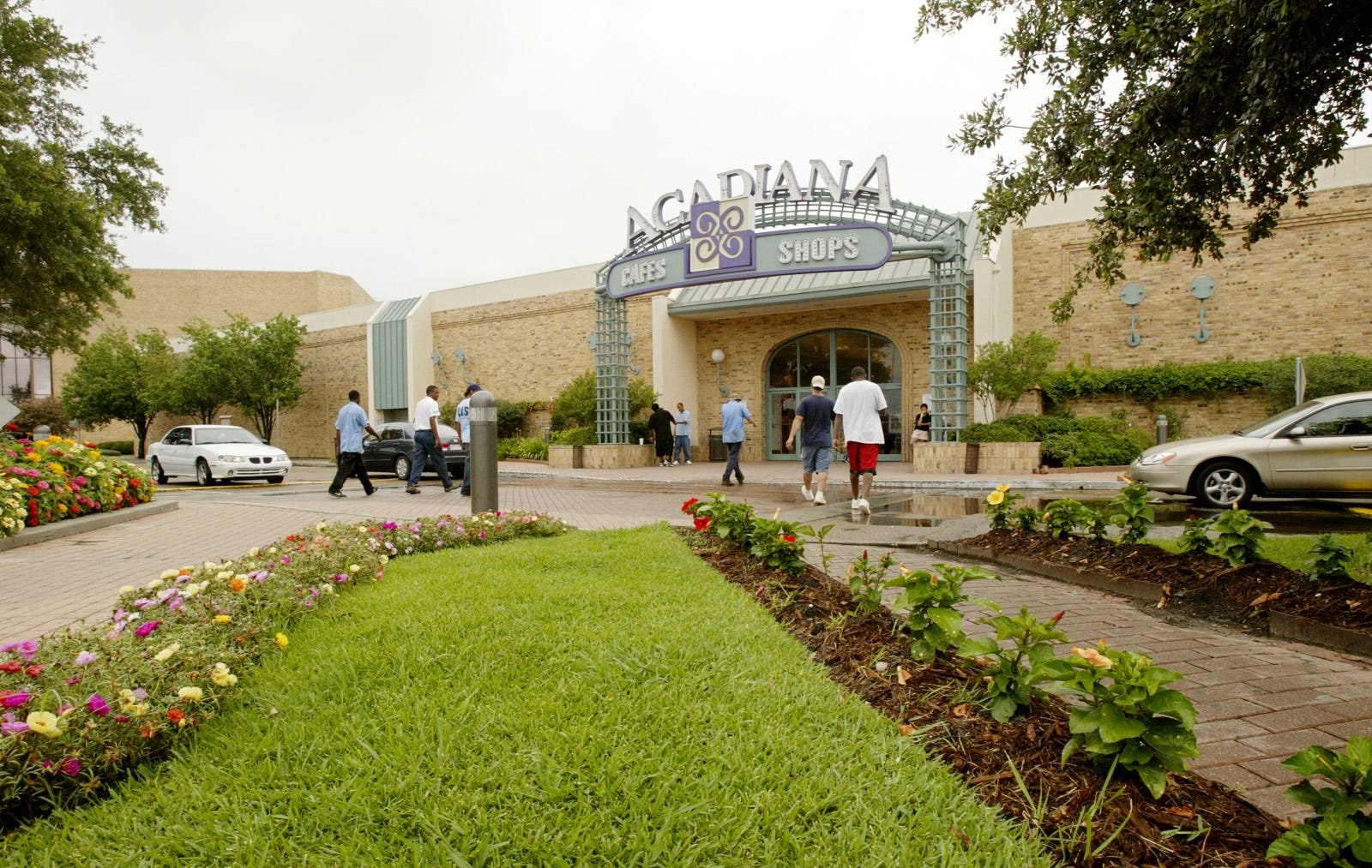 Acadiana Mall Through the Years