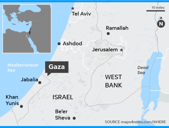 Gaza protests: Israeli troops fire on Palestinian crowds, killing at