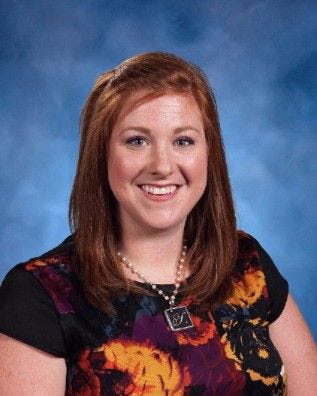 Christian school teacher claims she was ousted for &apos;out-of-wedlock pregnancy&apos;