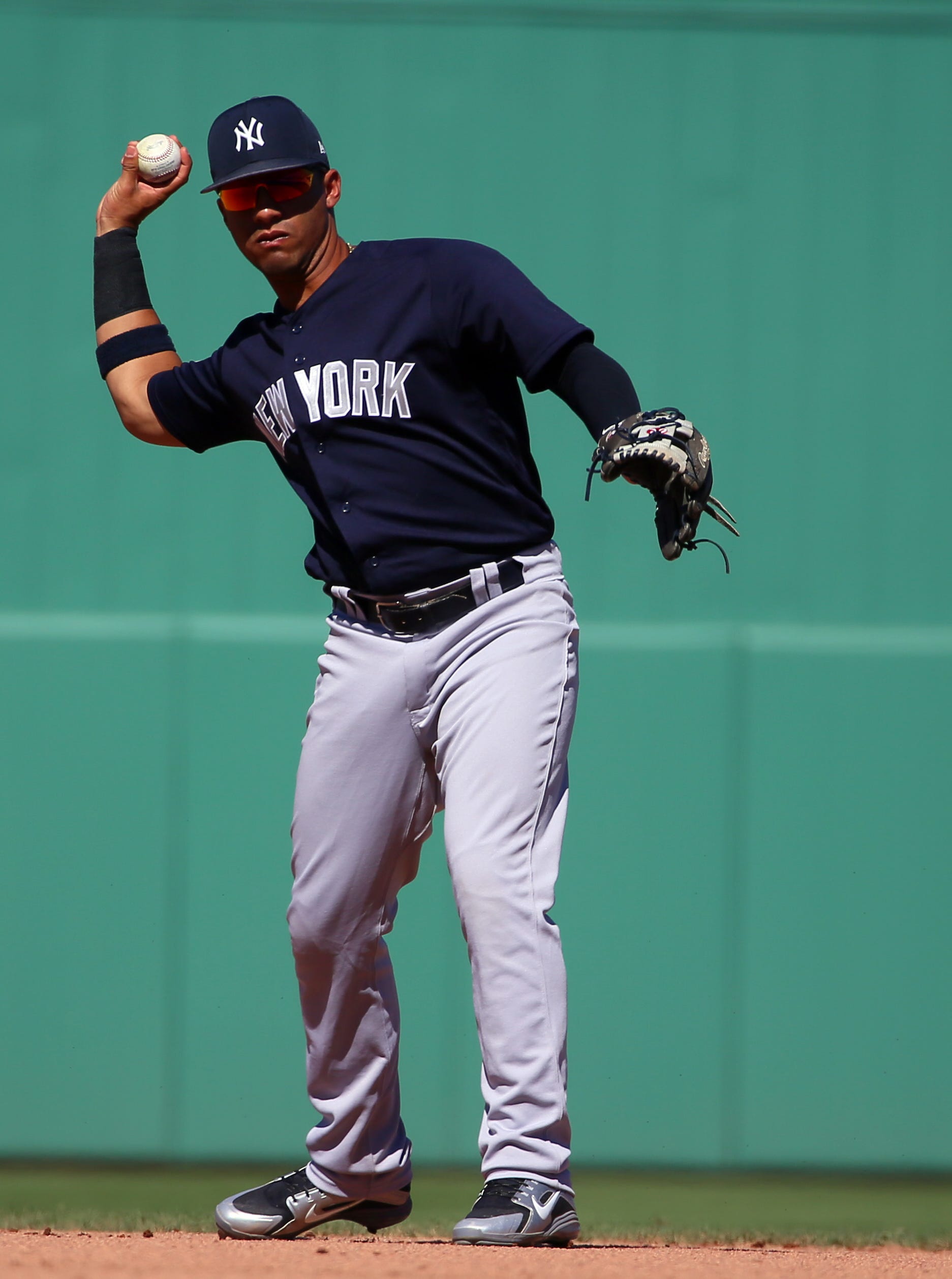 Fantasy baseball sizzlers, fizzlers: Gleyber Torres makes his MLB debut