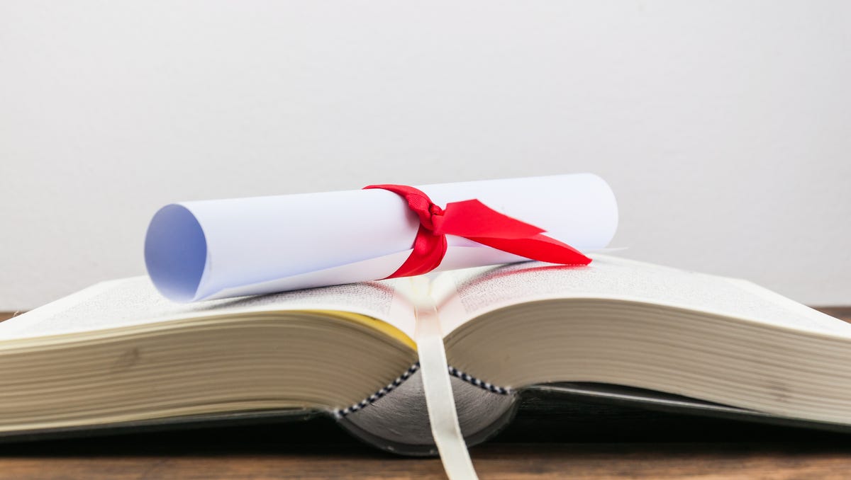 Photo of Plymouth South High School Awards 2021 Excellence académique et technique