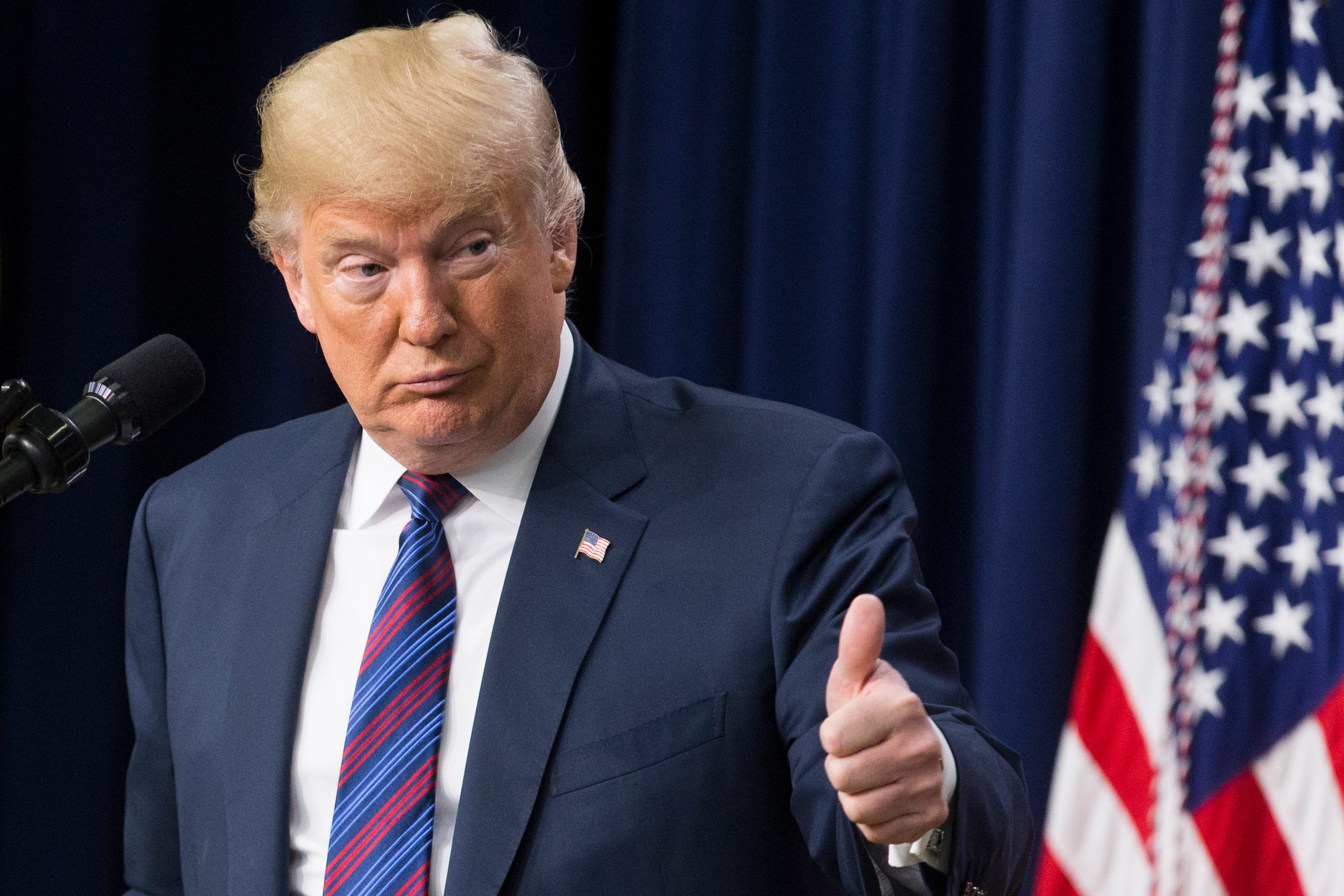 636633133027130079-EPA-USA-TRUMP-HEALTHCARE-TREATMENT-100249853
