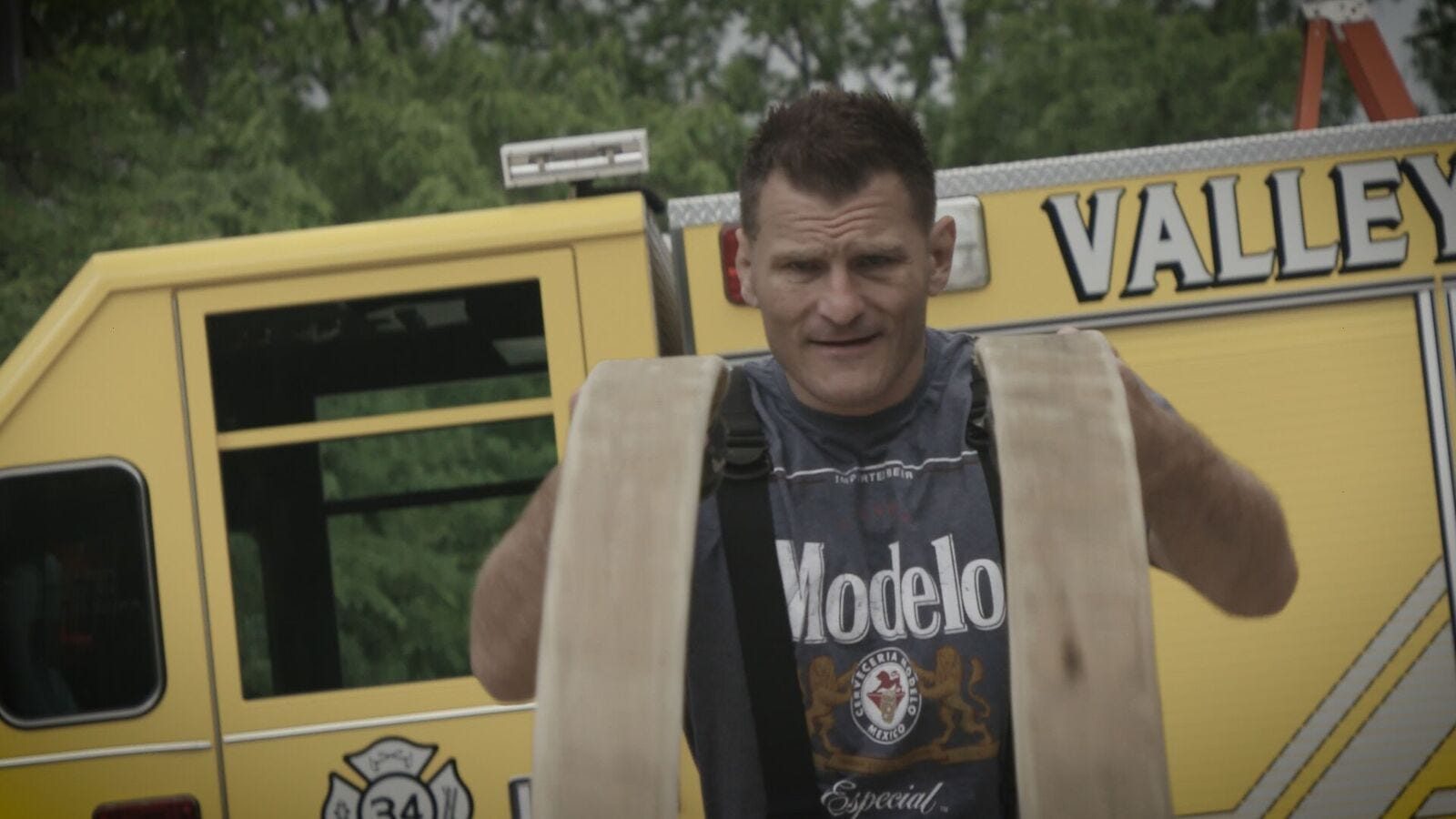 UFC champ Stipe Miocic still works part-time as a Ohio firefighter