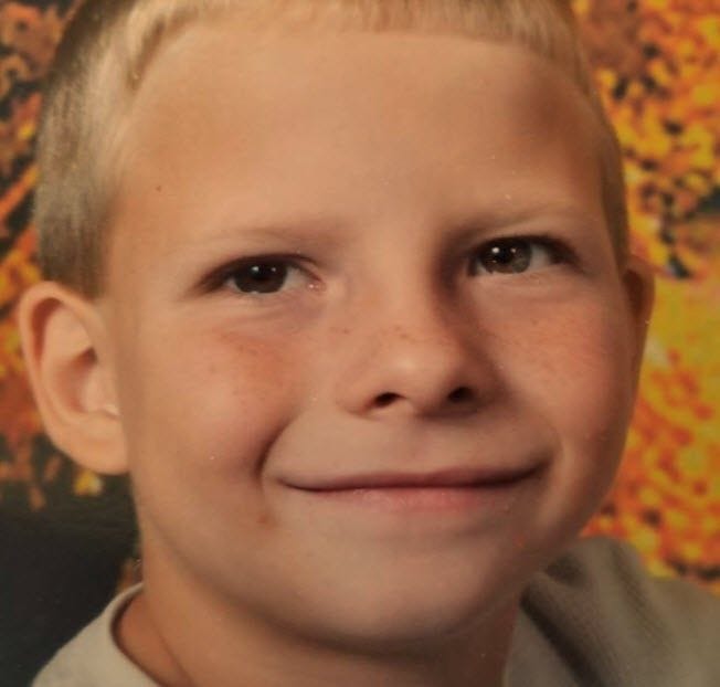 Father without custody may have taken 10-year-old into Kentucky, police say