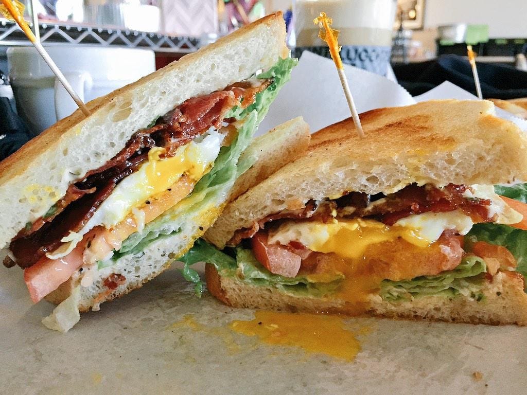636658611233776838-XXX-Illinois-LocalEats-10Best-dcb-74009644
