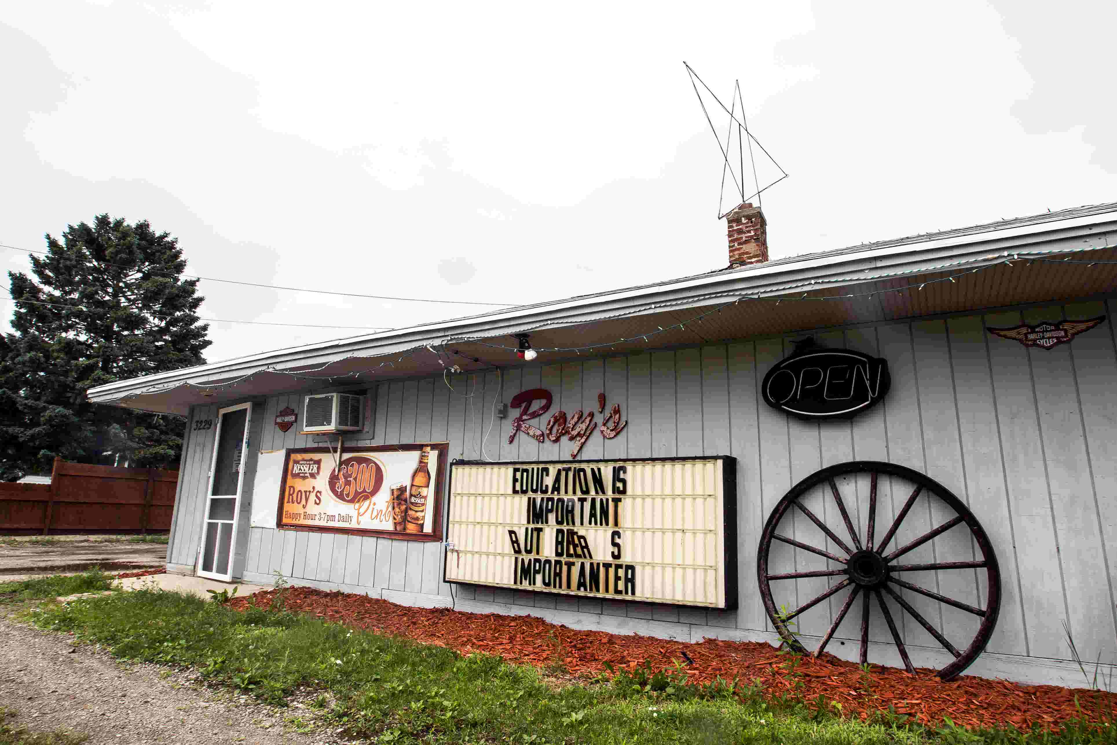 Bloody Marys at Roy's Bar in Oshkosh attract customers from far and wide