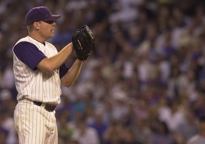 Curt Schilling, pitching for the Arizona Diamondbacks.
