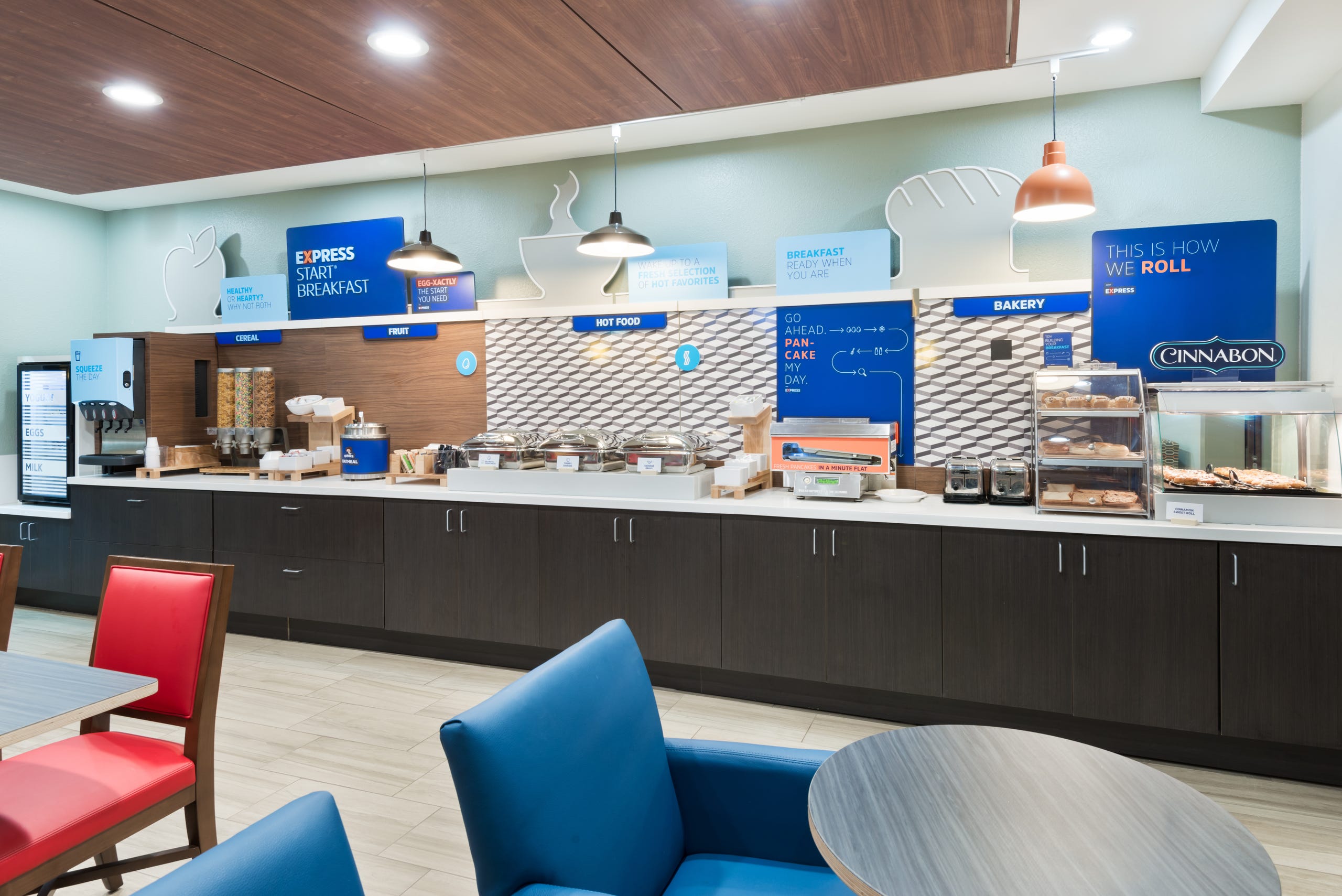 A Look At The New Holiday Inn Express Free Breakfast