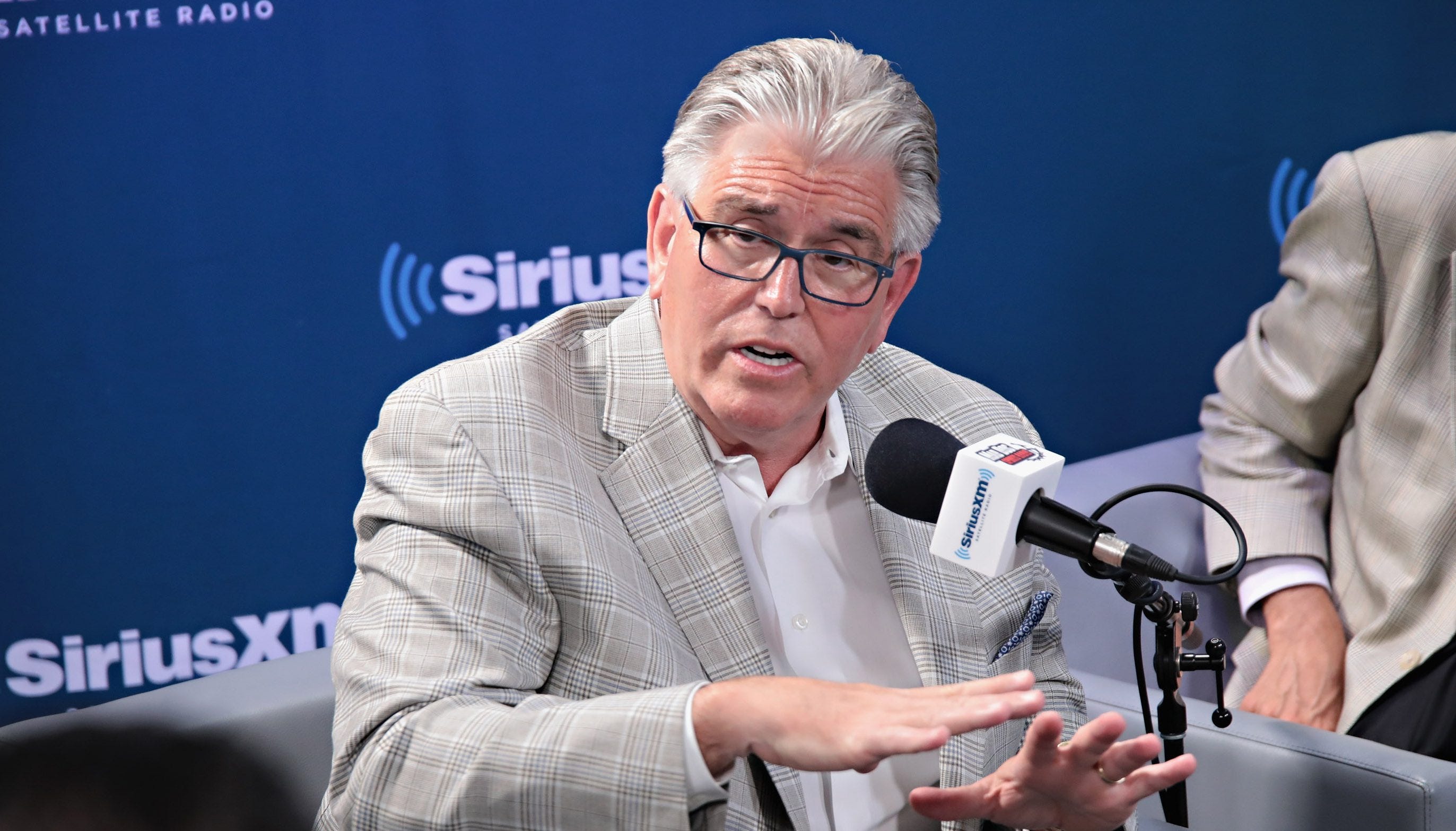 Mike Francesa argues against Aaron Rodgers with wrong stats