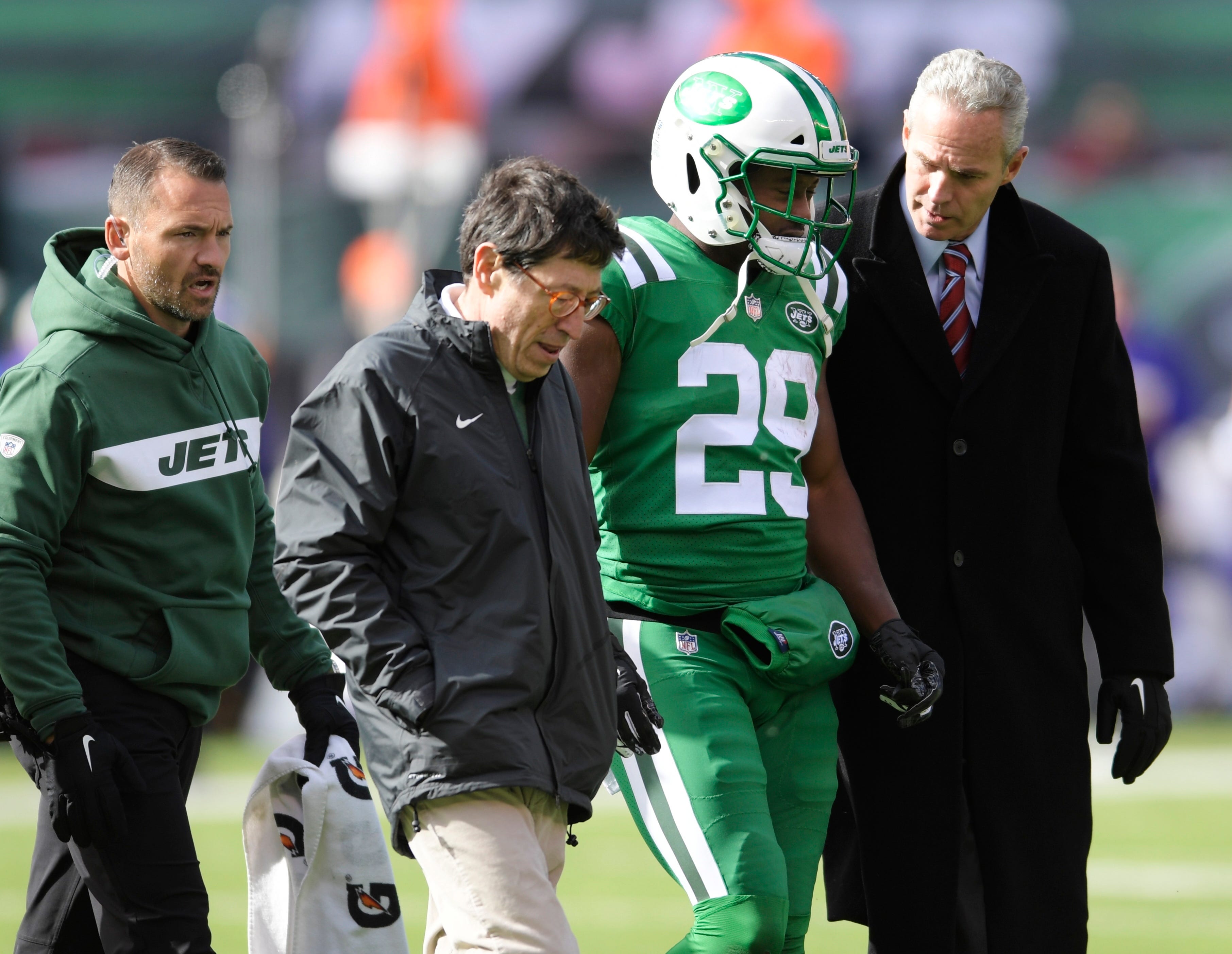 Jets place RB Powell on IR with neck injury, sign S Campbell