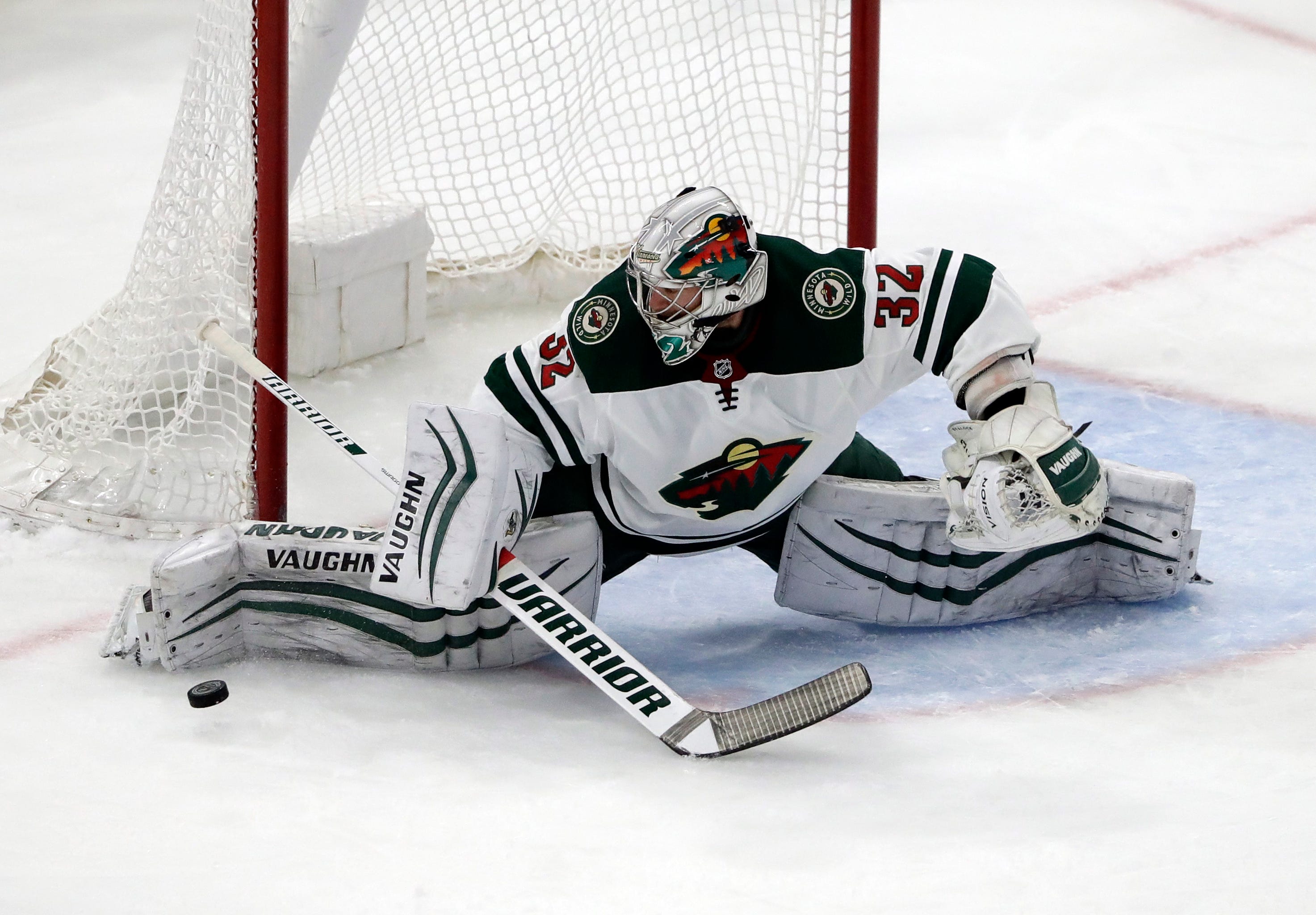Wild give backup goalie Stalock 3-year contract extension