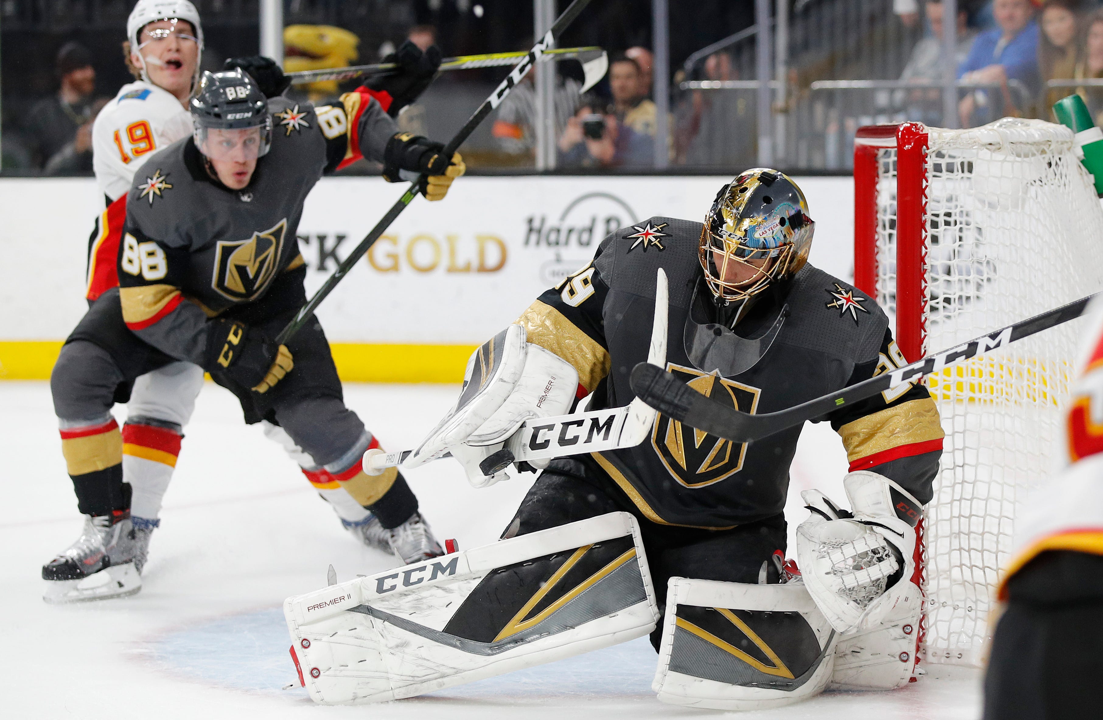 Engelland helps Vegas beats Flames for 5th straight win