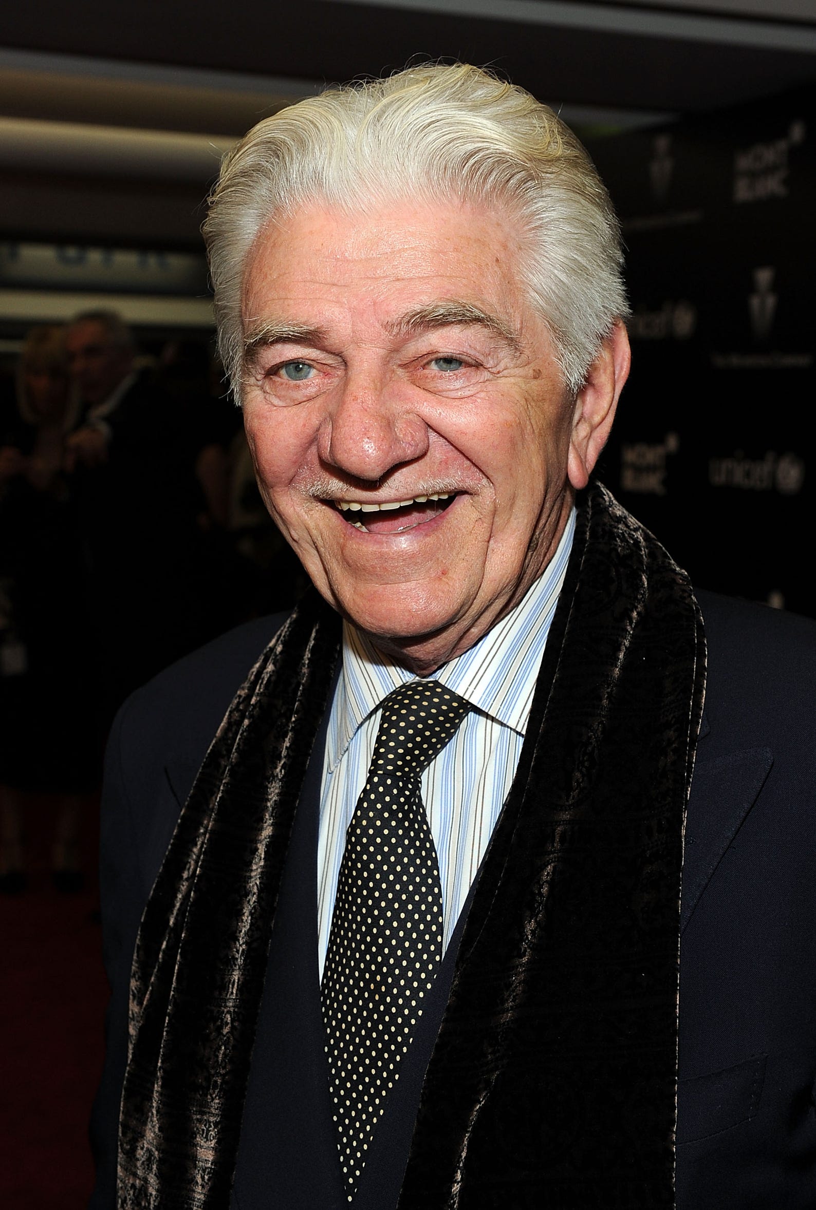 636903443507494342-GettyImages-97619998.