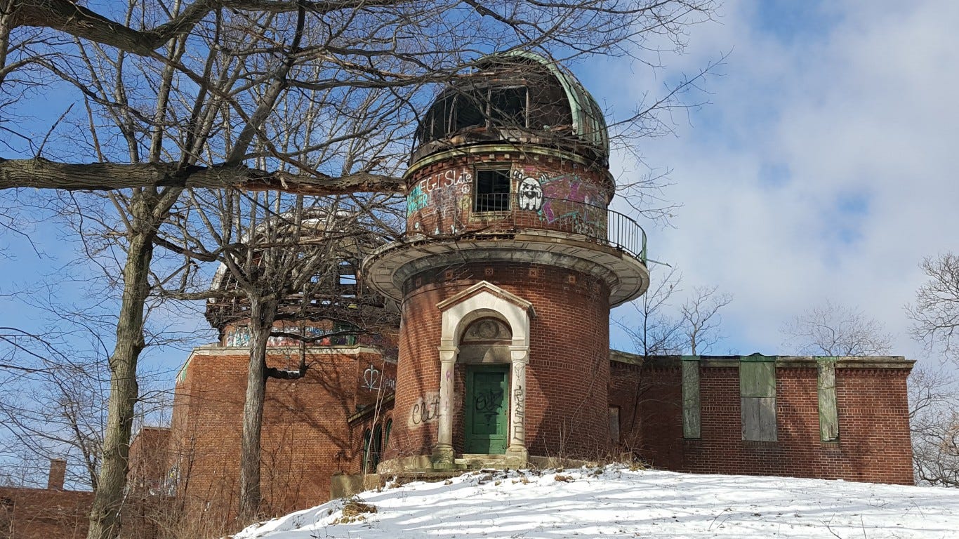 See the poorest cities in Ohio, Kentucky and Indiana