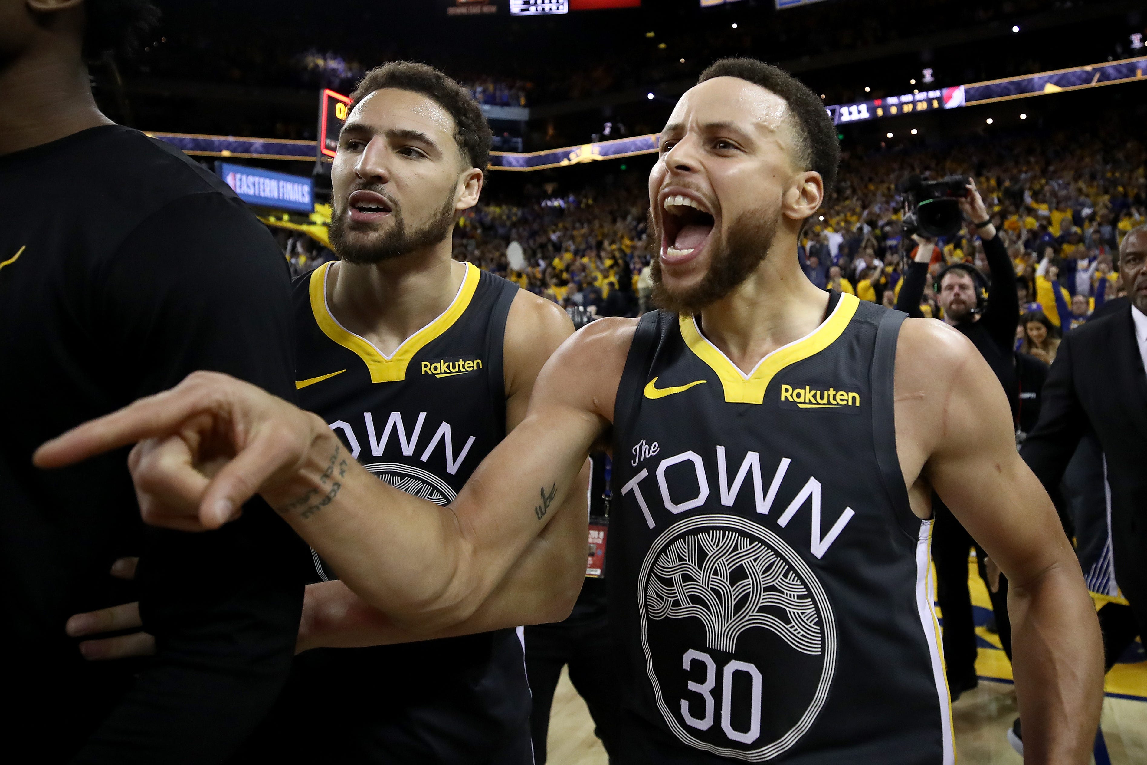 Warriors Win Game 2 of Western Conference Finals