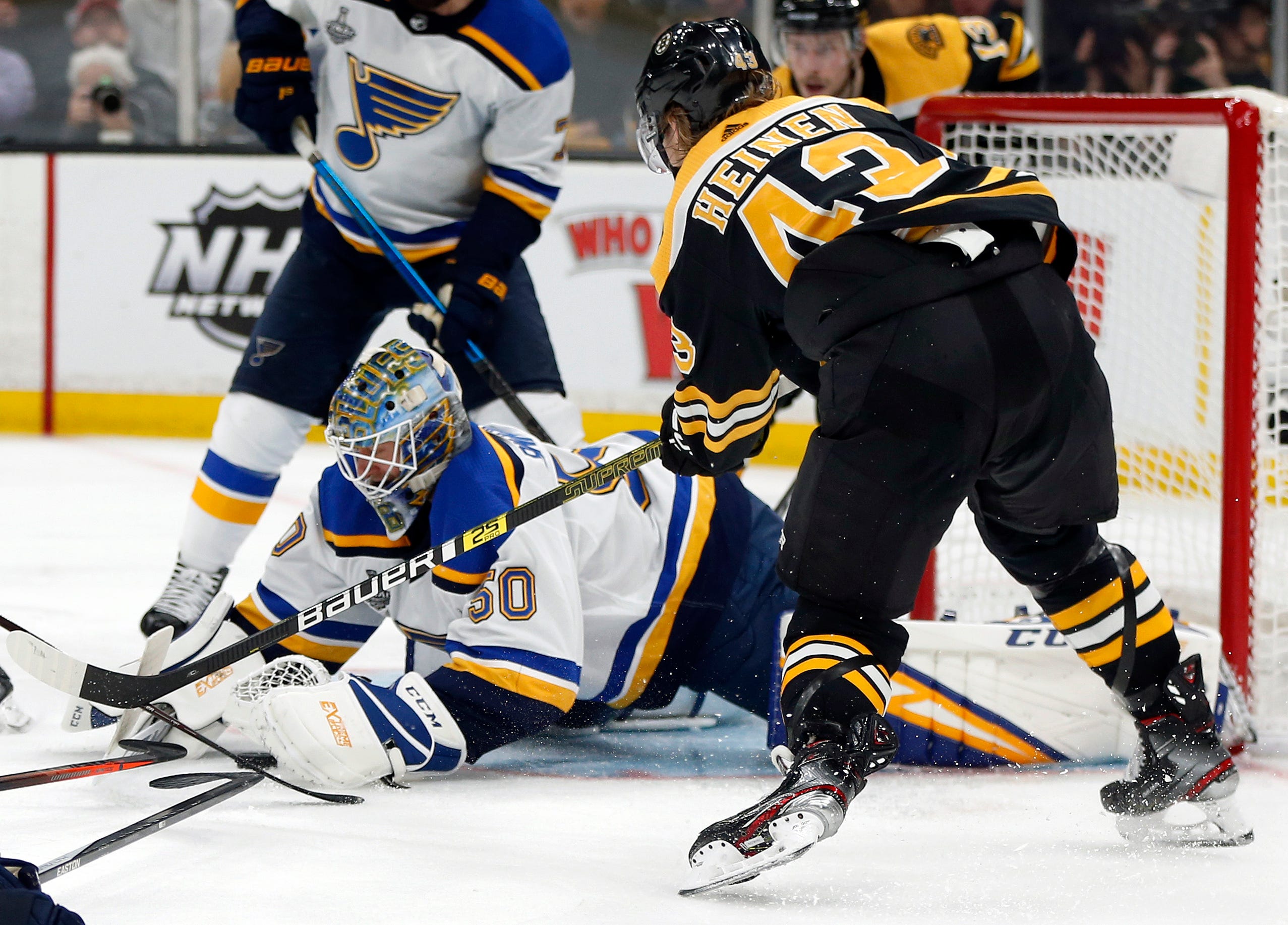 Blues beat Bruins 3-2 in OT, tie Stanley Cup at game apiece
