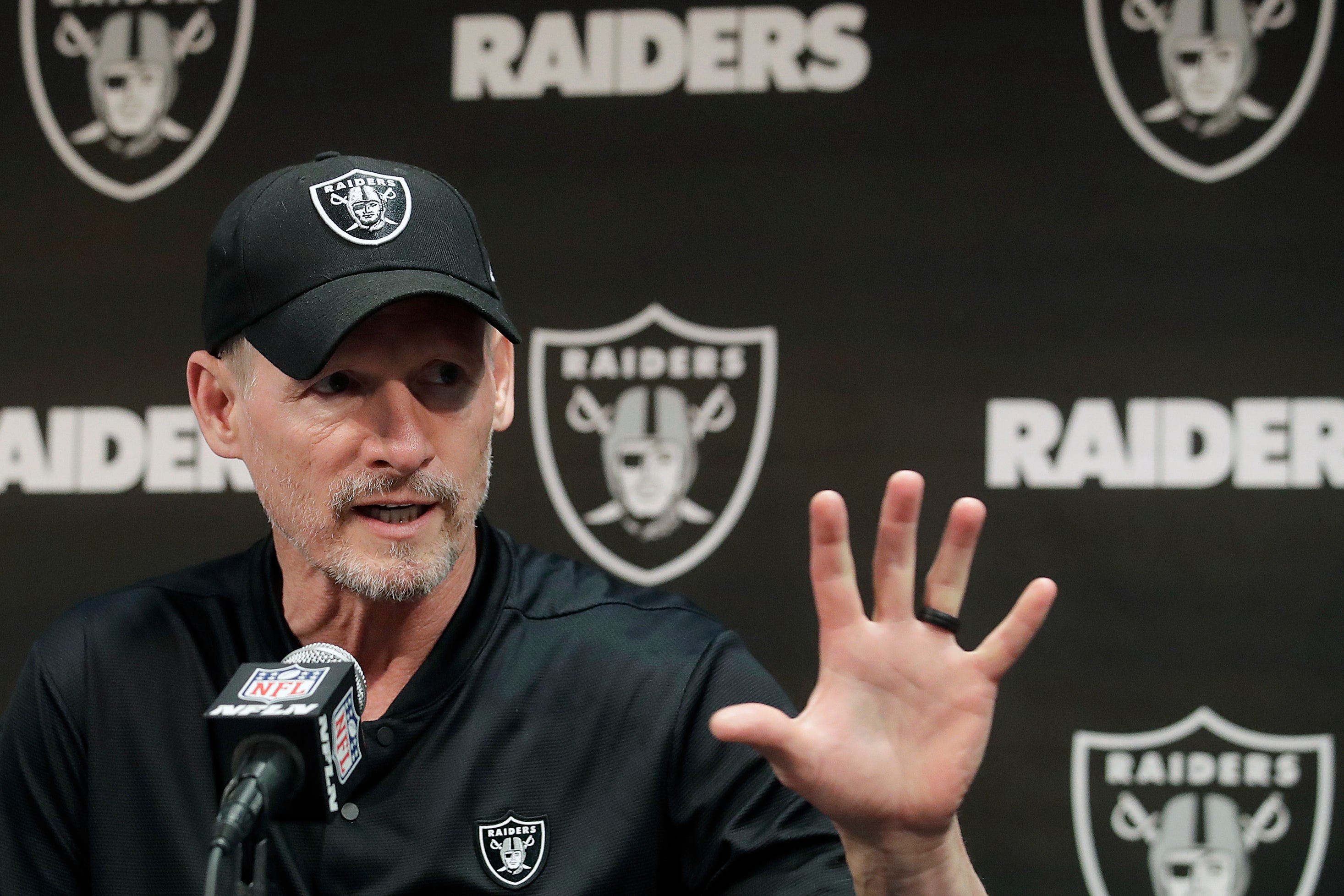 Antonio Brown not with Raiders amid reports of suspension