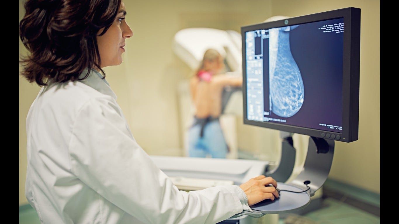 What you need to know before choosing a 2D or 3D mammogram