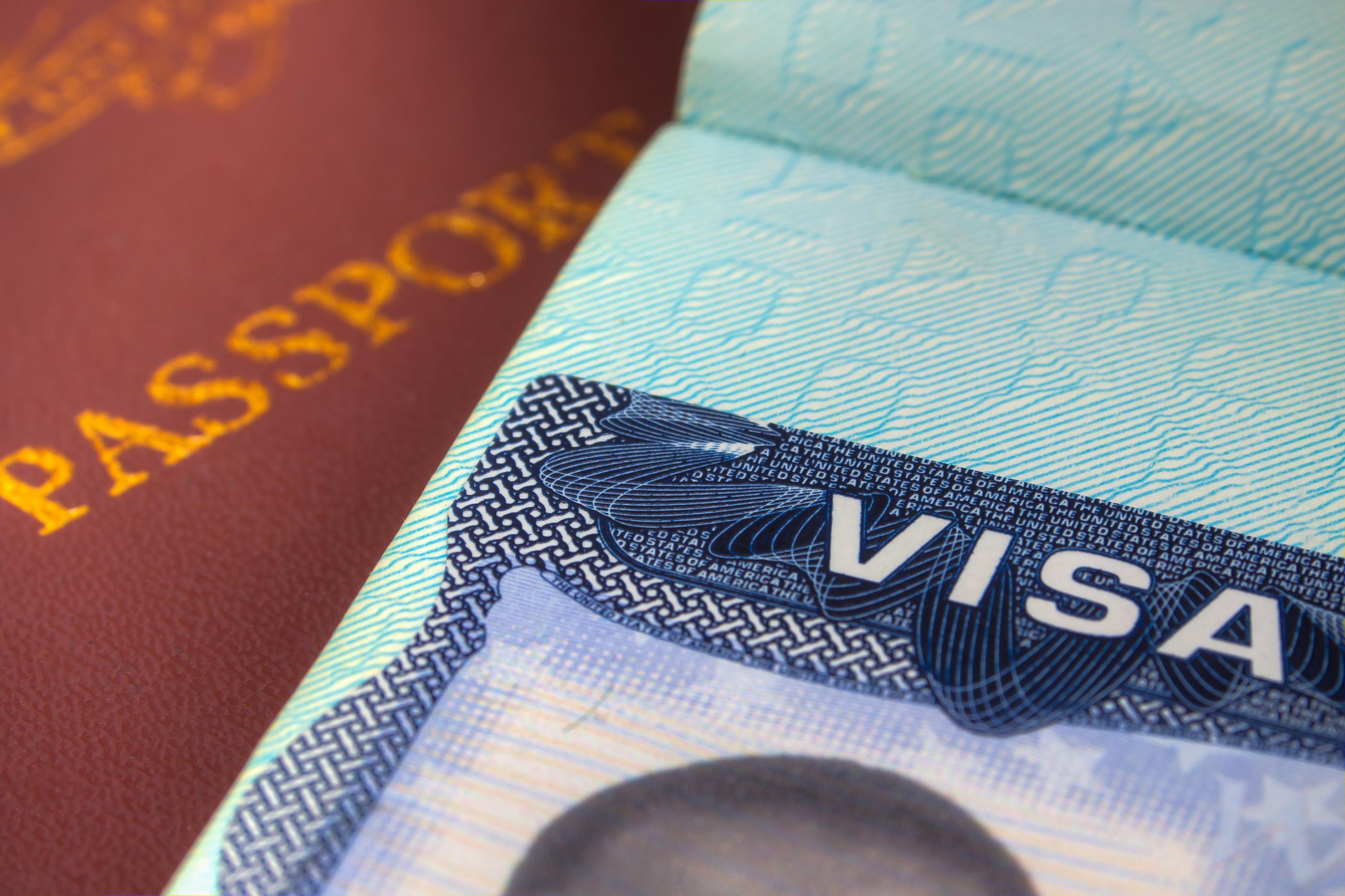 Meijer, Upton menekan administrasi Biden tentang visa untuk pekerja sementara
