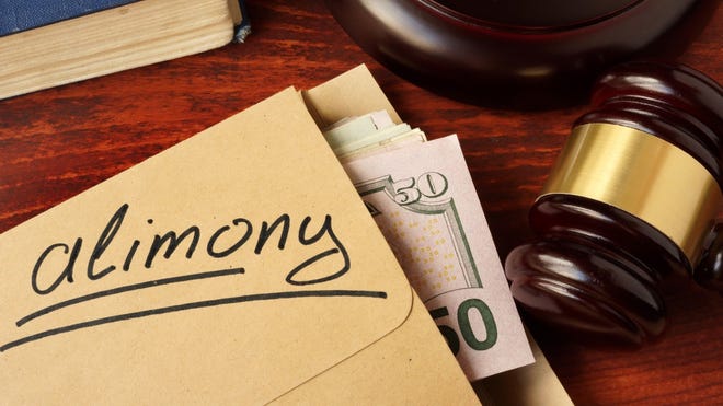 Thinking about splitting with your spouse? The 2017 tax overhaul has made things more complicated.