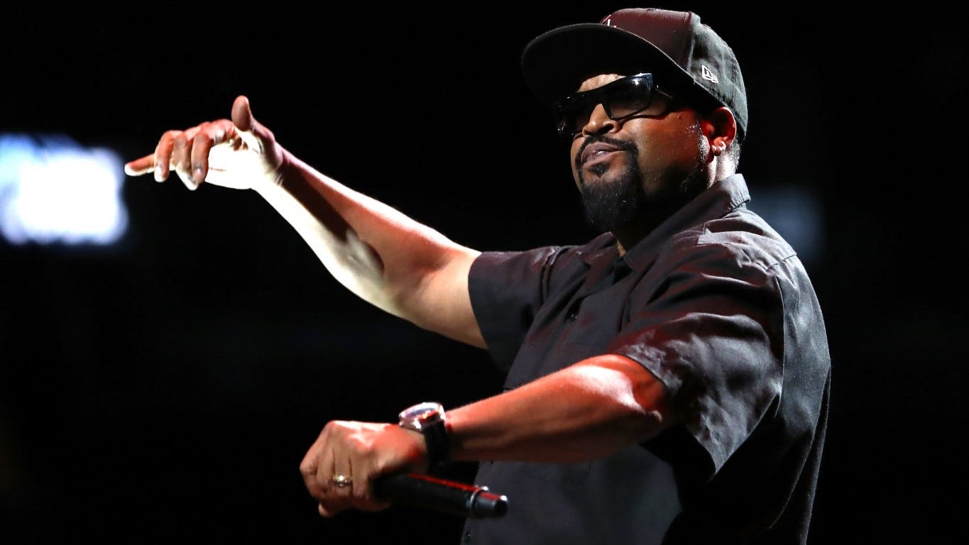 Ice Cube Clarifies Working With Trump Says He S Not On Anybody S Team