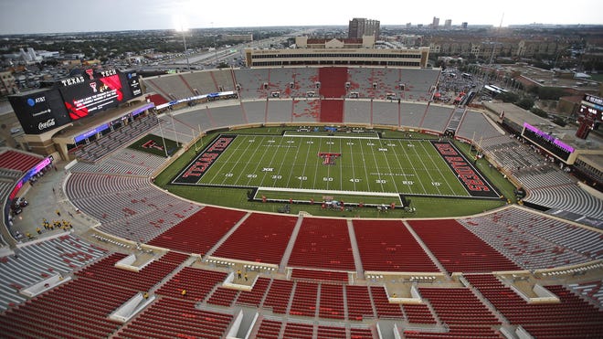 Texas A M Recruiting Violation Aggies Jimbo Fisher Penalized By Ncaa