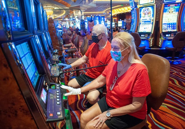 Slot