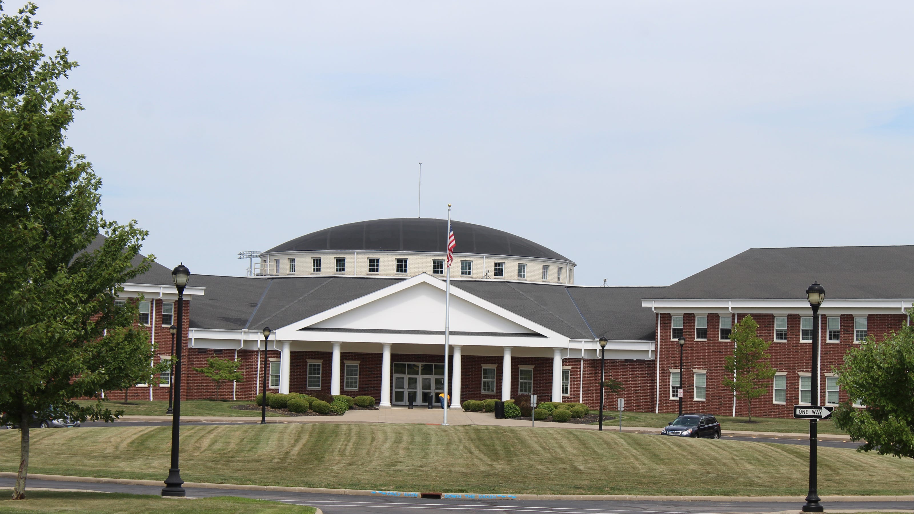 Tallmadge school board affirms reopening hybrid plan as teachers Tallmadge school board affirms reopening hybrid plan as teachers