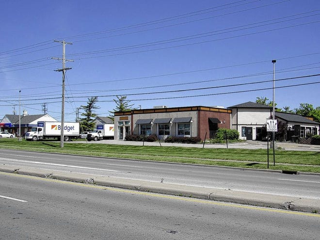 Sheetz Inc., an Altoona, Pennsylvania-based gas station, wants to put a facility at the former Winking Lizard Tavern and current Budget Car Rental site at the northeast corner of Bethel and Godown roads.