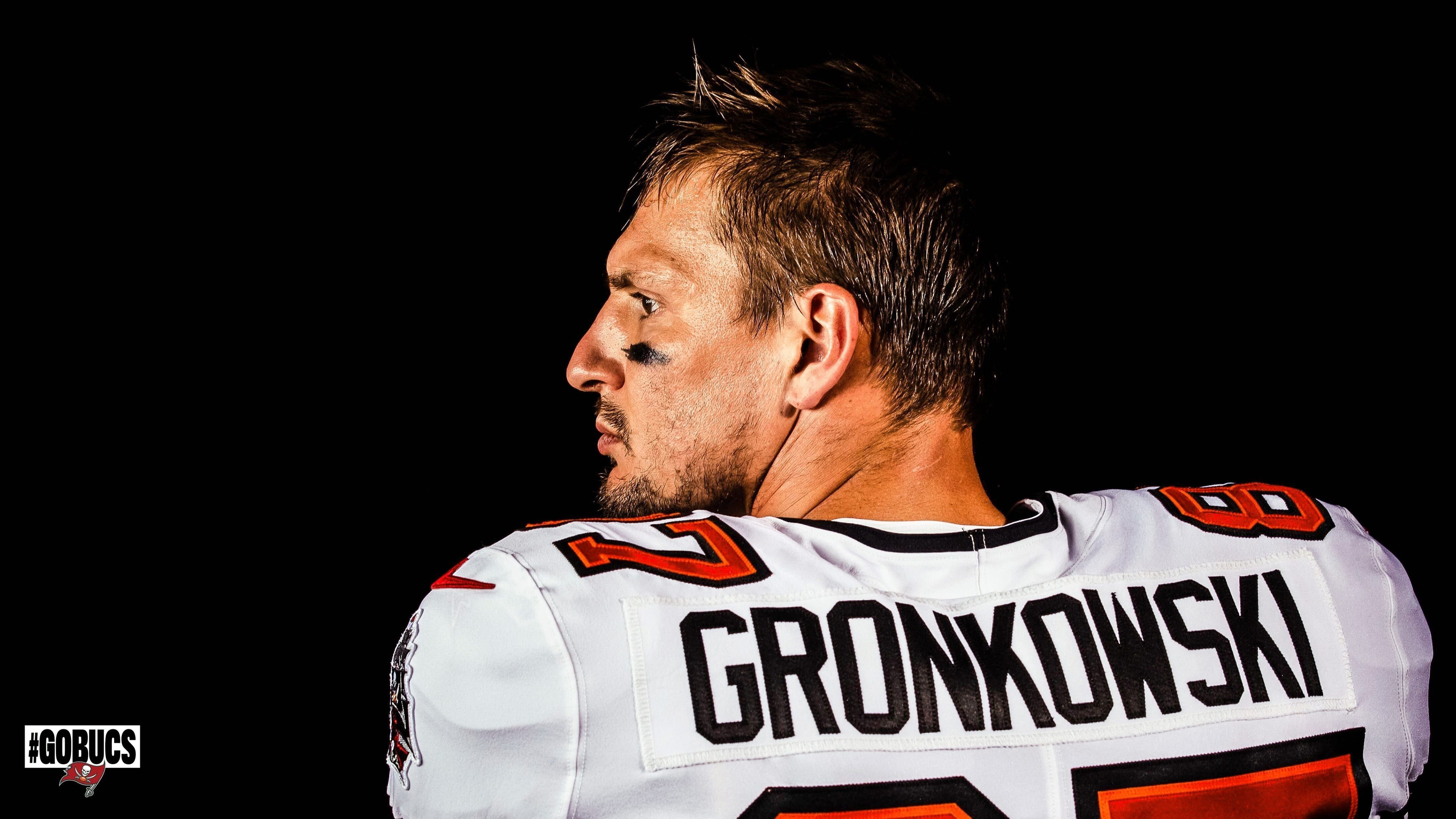 gronk in tampa bay jersey