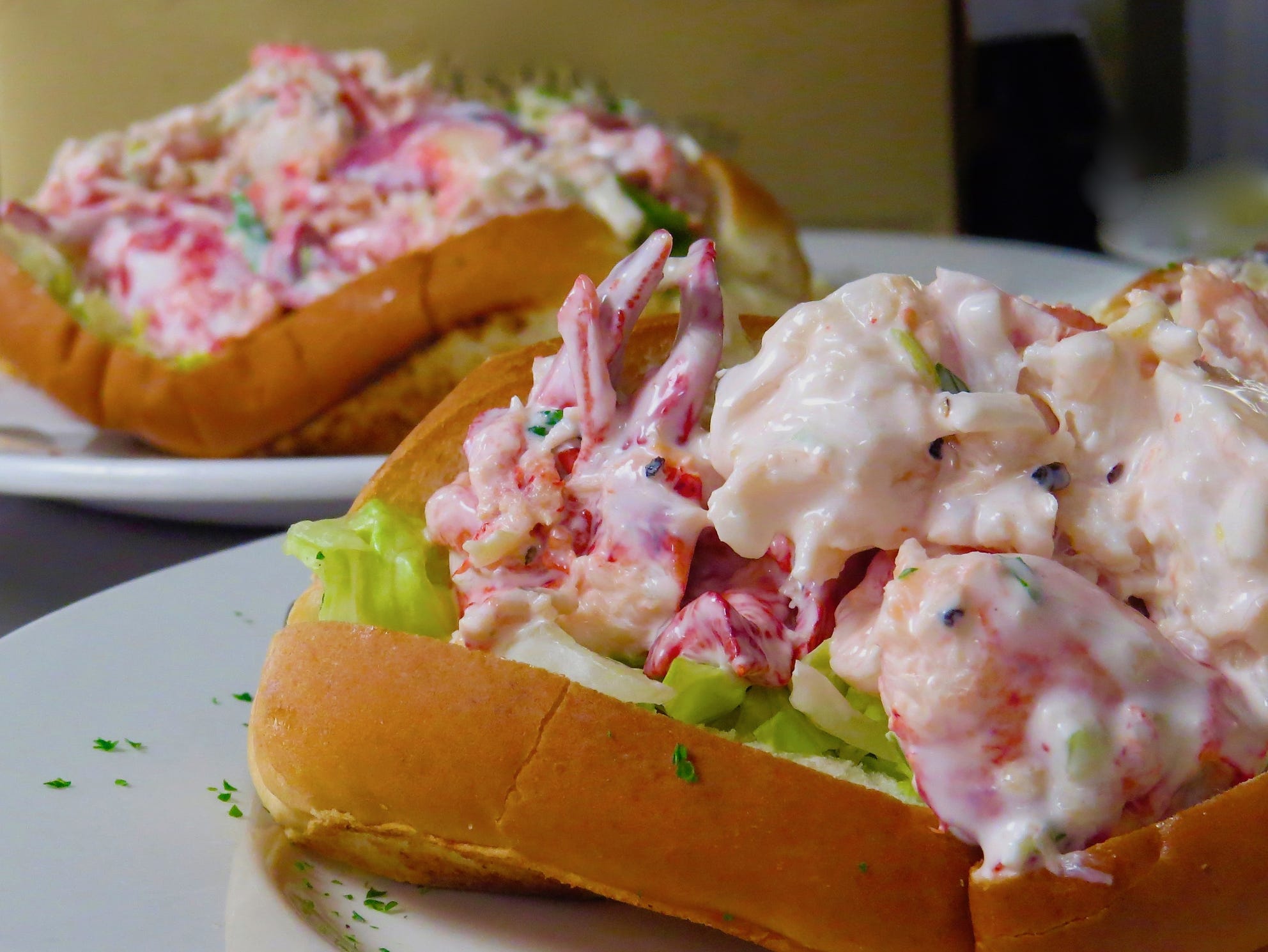 Cape Cod’s Culinary Treasures: A Symphony of Seafood, Farm-Fresh Delights, and Coastal Charm