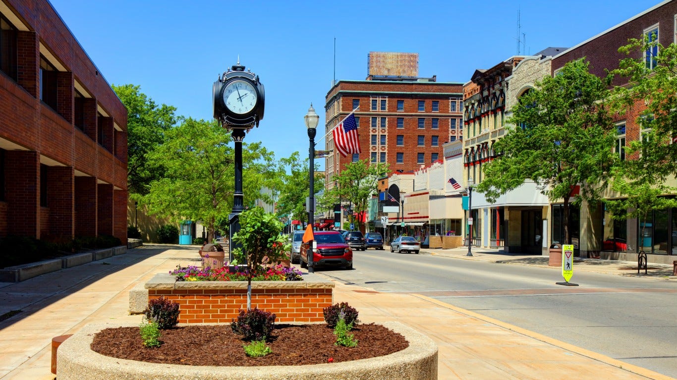 1. Fond du Lac, Wisconsin • Increase in employment: 3.1% • Total employment Feb. 2020: 55,479 • Total employment Nov. 2020: 57,188 • Feb. 2020 unemployment rate: 3.0% • Nov. 2020 unemployment rate: 4.4% • Fastest growing industry: Trade, Transportation, and Utilities (+8.1%) • Labor force increase Feb.-Nov. 2020: +2,620 (+4.6%) ALSO READ: 25 Most Dangerous Jobs In America