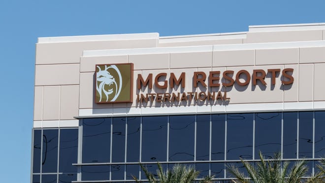 Nevada     • Largest employer:  MGM Resorts International     • Employees:  42,000     • Industry:  Leisure and hospitality    ALSO READ: These Are The 25 Highest Paying Jobs In America