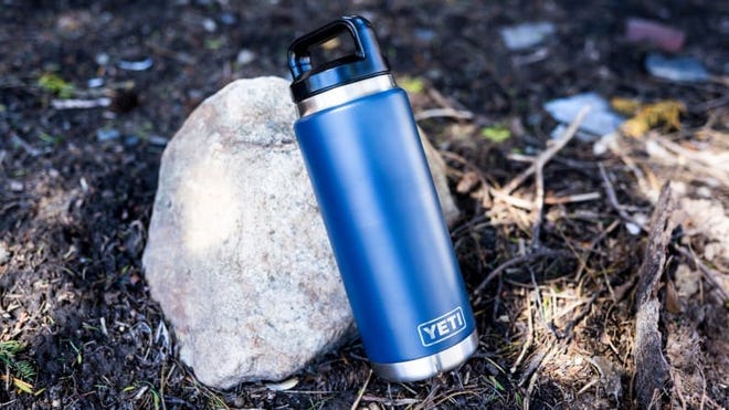 Best Father's Day Gifts: Yeti Water Bottle