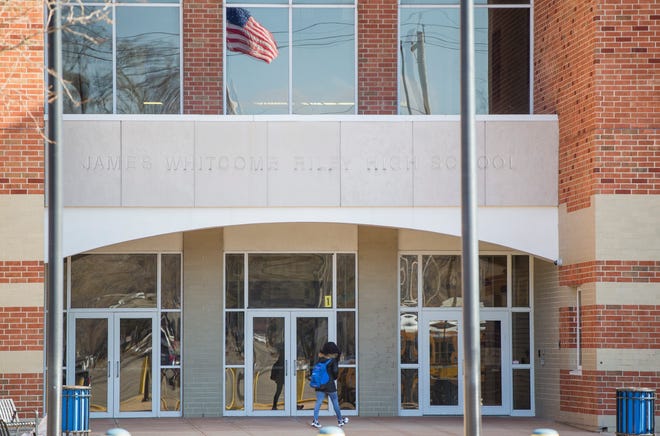 Riley High School Recognized As Project Lead The Way Distinguished School riley-high-school-recognized-as-project-lead-the-way-distinguished-school