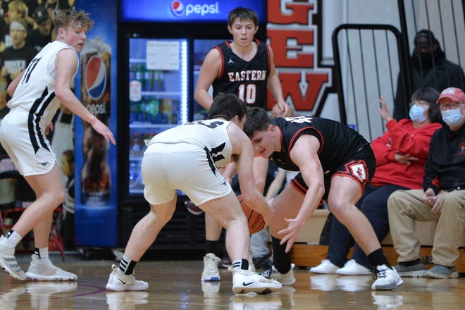 Eastern Greene Boys Basketball Hatching Youthful Rebuild This Season Eastern Greene Boys Basketball Hatching Youthful Rebuild This Season