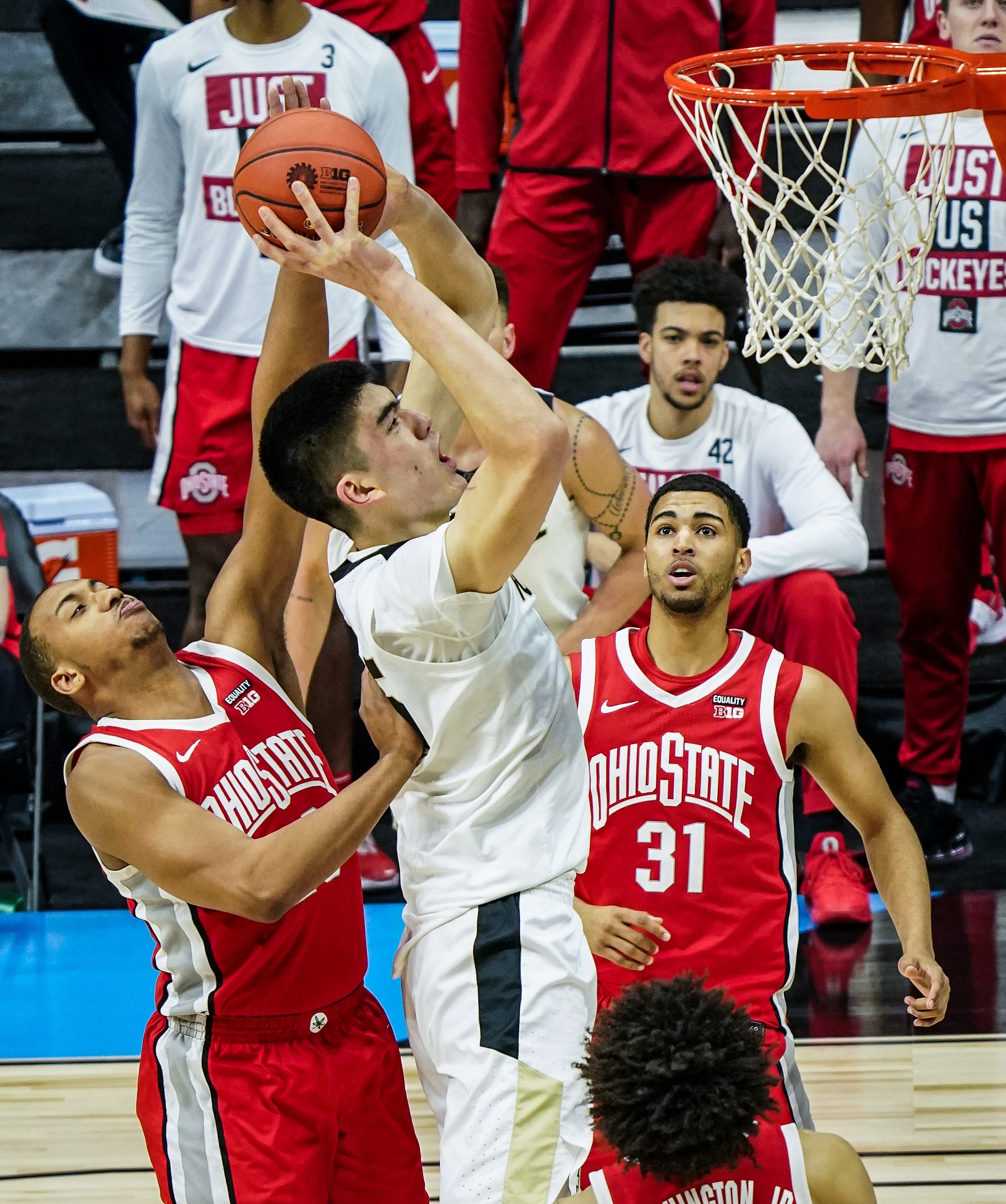 7 6 purdue s zach edey is getting taller and better where it ends nobody knows