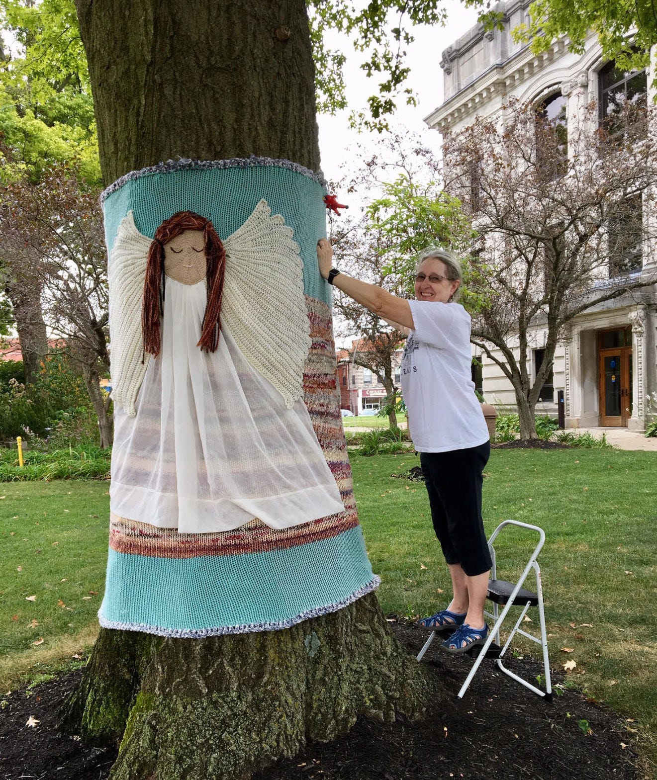 Bloomington, IN area shelters for women with kids have no vacancy