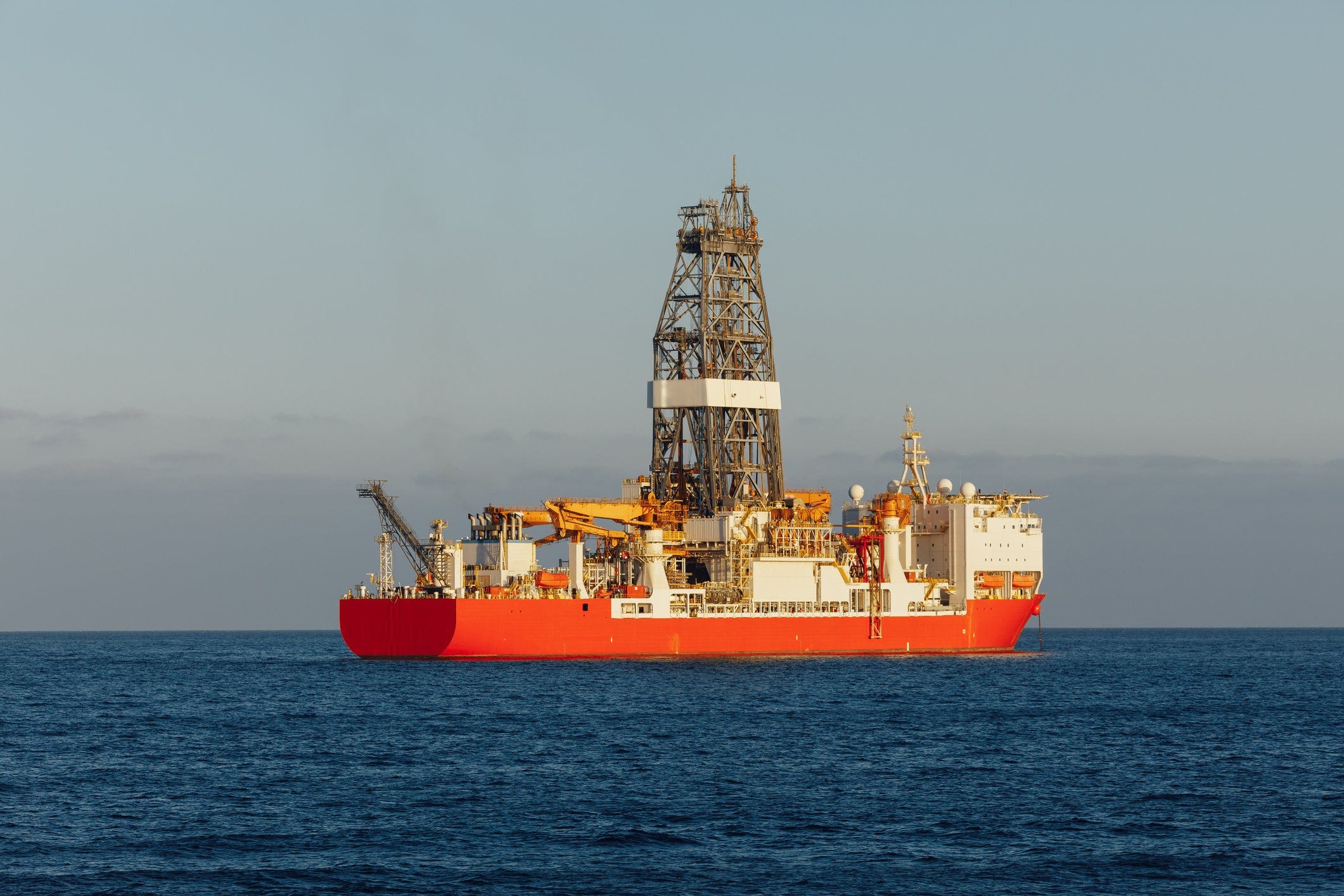 Offshore drill ship
